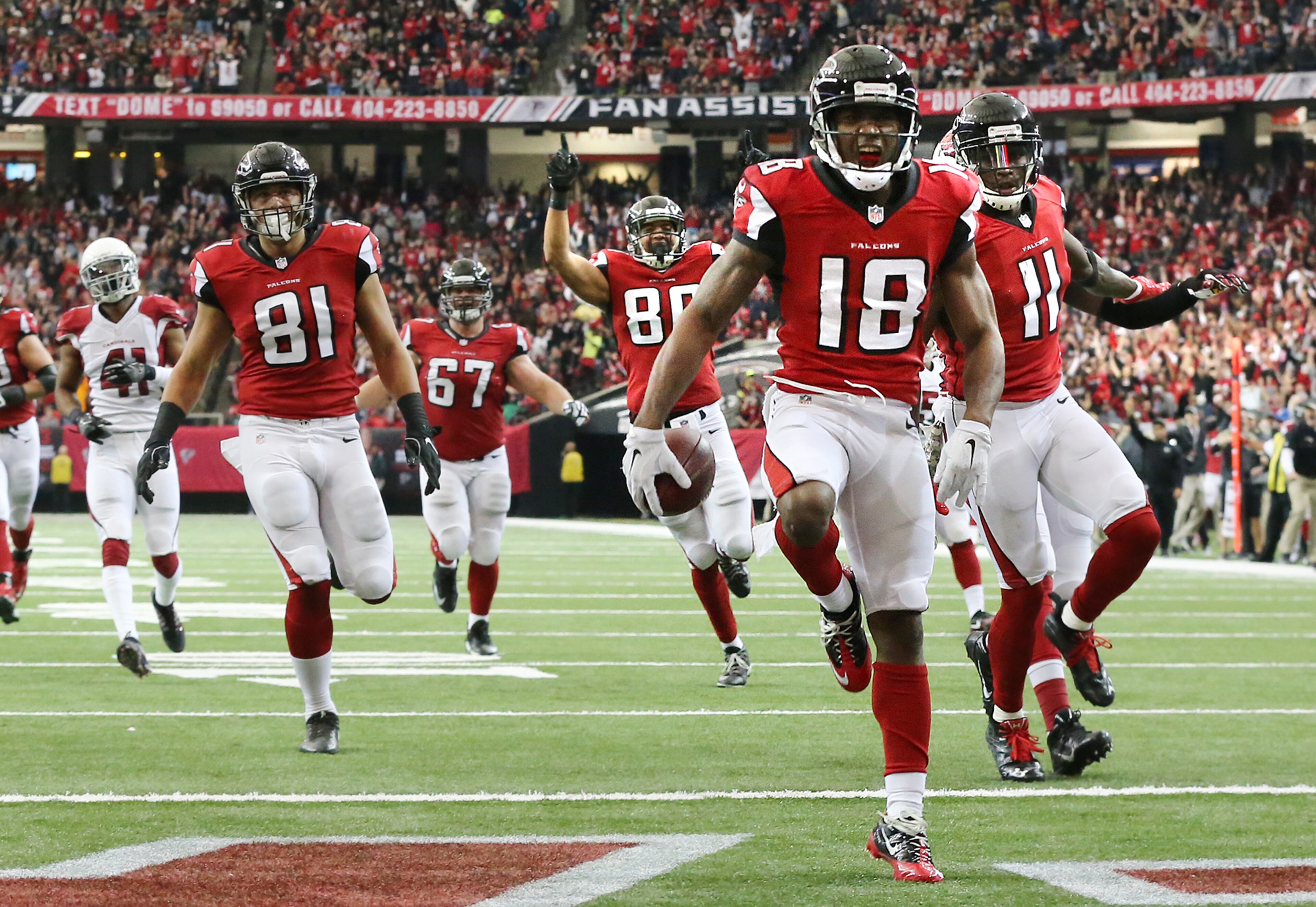 **** SECONDARY PHOTO **** November 27, 2016, Atlanta: Falcons wide receiver Taylor Gabriel scores a 35-yard touchdown against the Cardinals for a 17-10 lead during the second quarter in an NFL football game on Sunday, Nov. 27, 2016, in Atlanta. Curtis Compton/ccompton@ajc.com