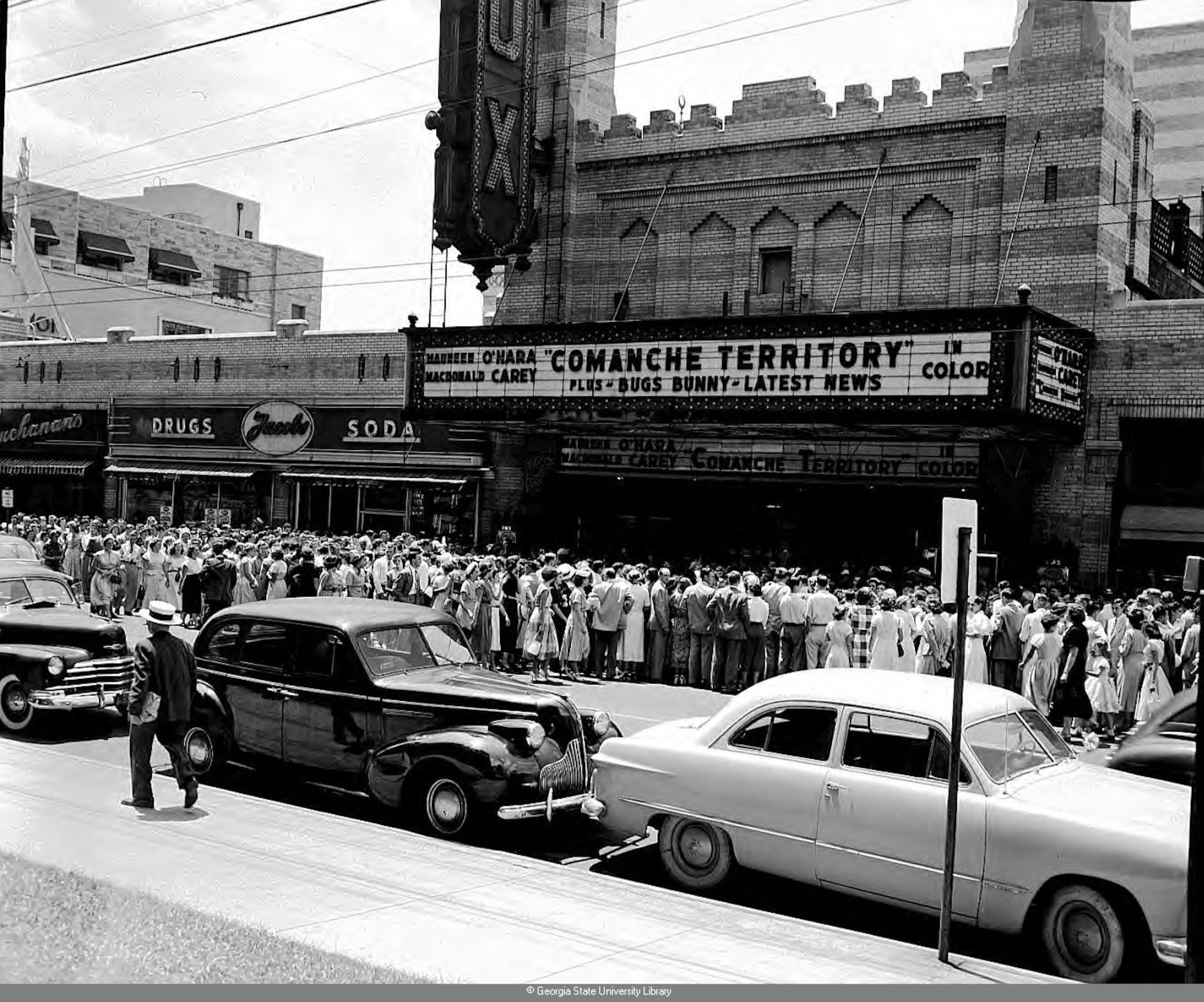 Atlanta Pops Concert (Albert Coleman, conductor) at the Fox Theatre in August 1950. LBPE1-023b, Lane Brothers Commercial Photographers Photographic Collection, 1920-1976. Photographic Collection, Special Collections and Archives, Georgia State University Library.