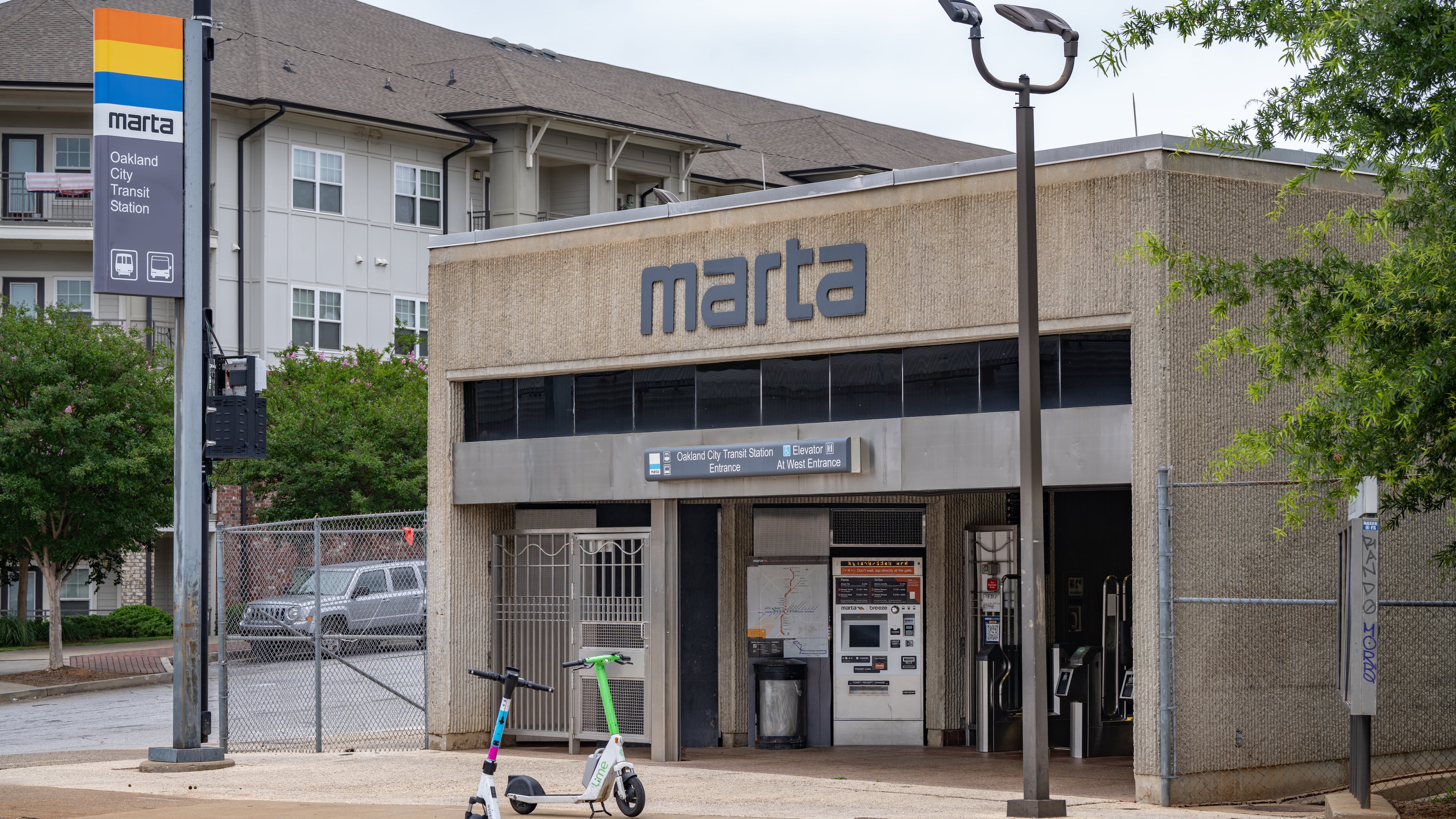A woman was stabbed on a train as it approached the Oakland City MARTA station Saturday. (Ben Hendren for the AJC)