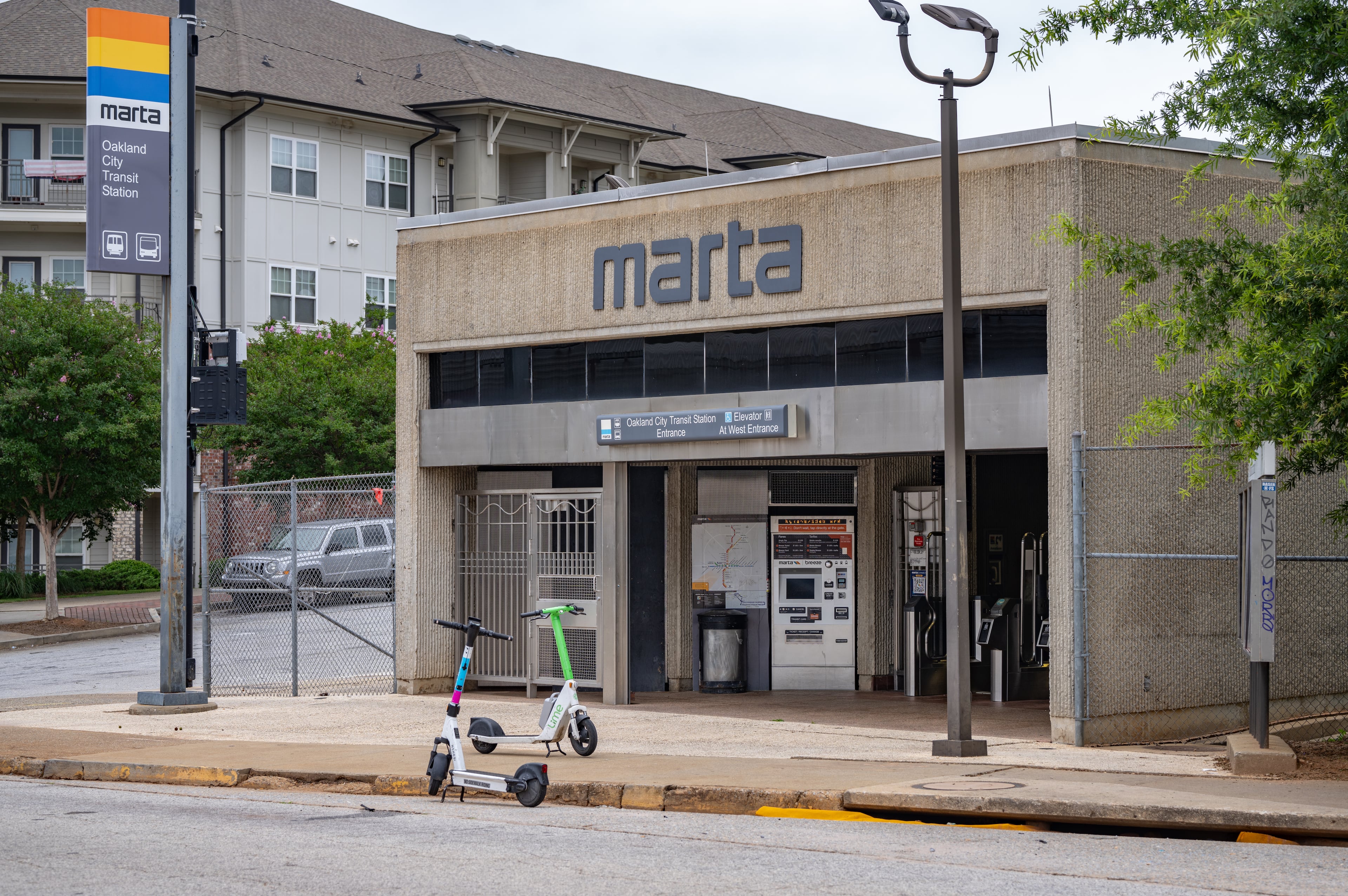 Oakland City MARTA station