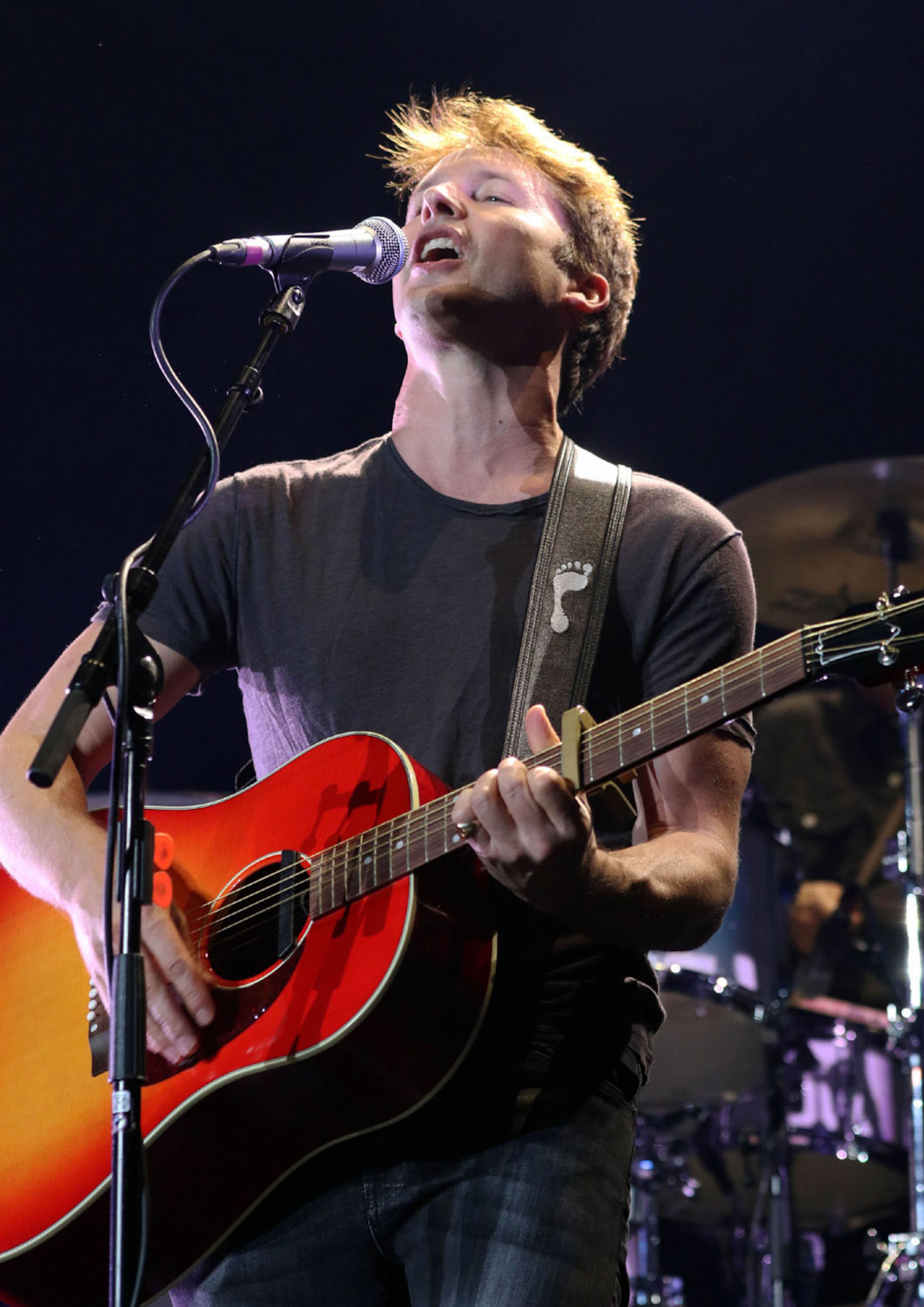 #25 of #30. PLEASE KEEP IN SEQUENTIAL ORDER FOR THE CONTINUITY OF THE GALLERY.
-- James Blunt
British stars Ed Sheeran and James Blunt rocked the first of two sold out nights at Infinite Energy Center on Friday, August 25, 2017.
Robb Cohen Photography & Video /RobbsPhotos.com