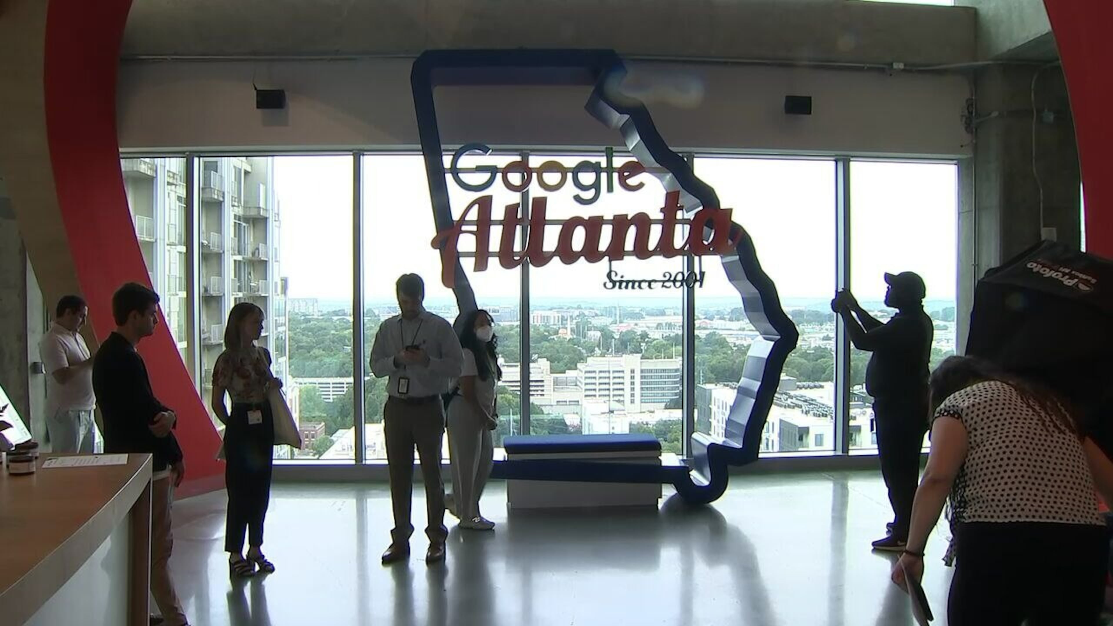 Gov. Kemp gets first glimpse of Google midtown office