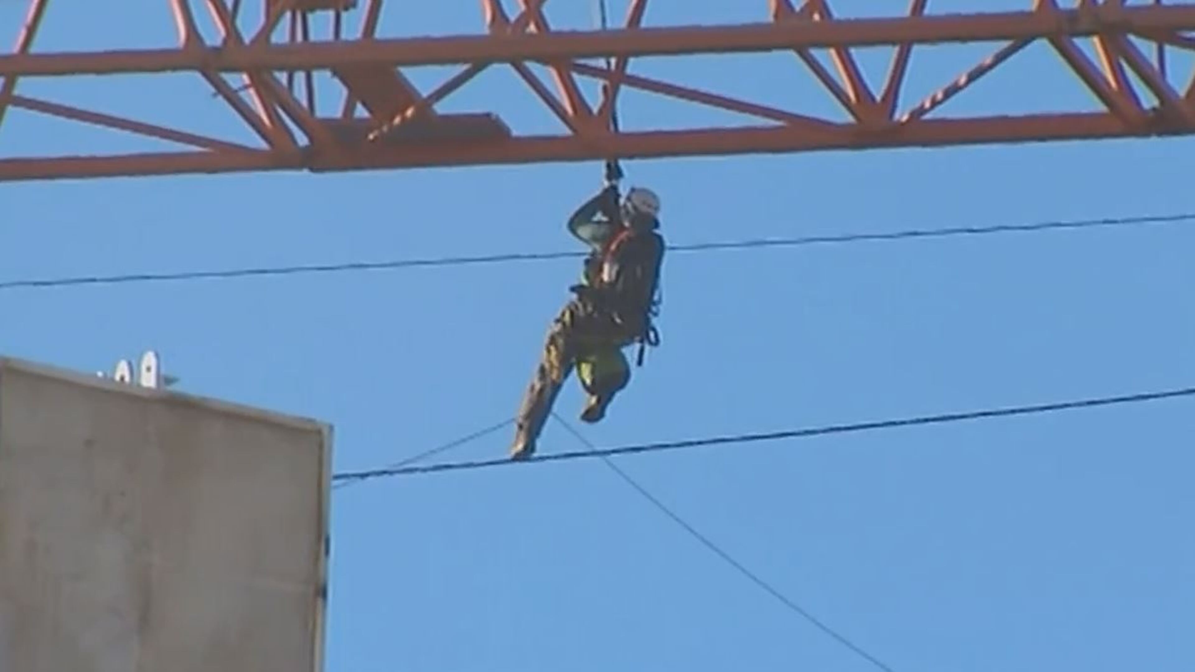 Protesters at DC construction site.