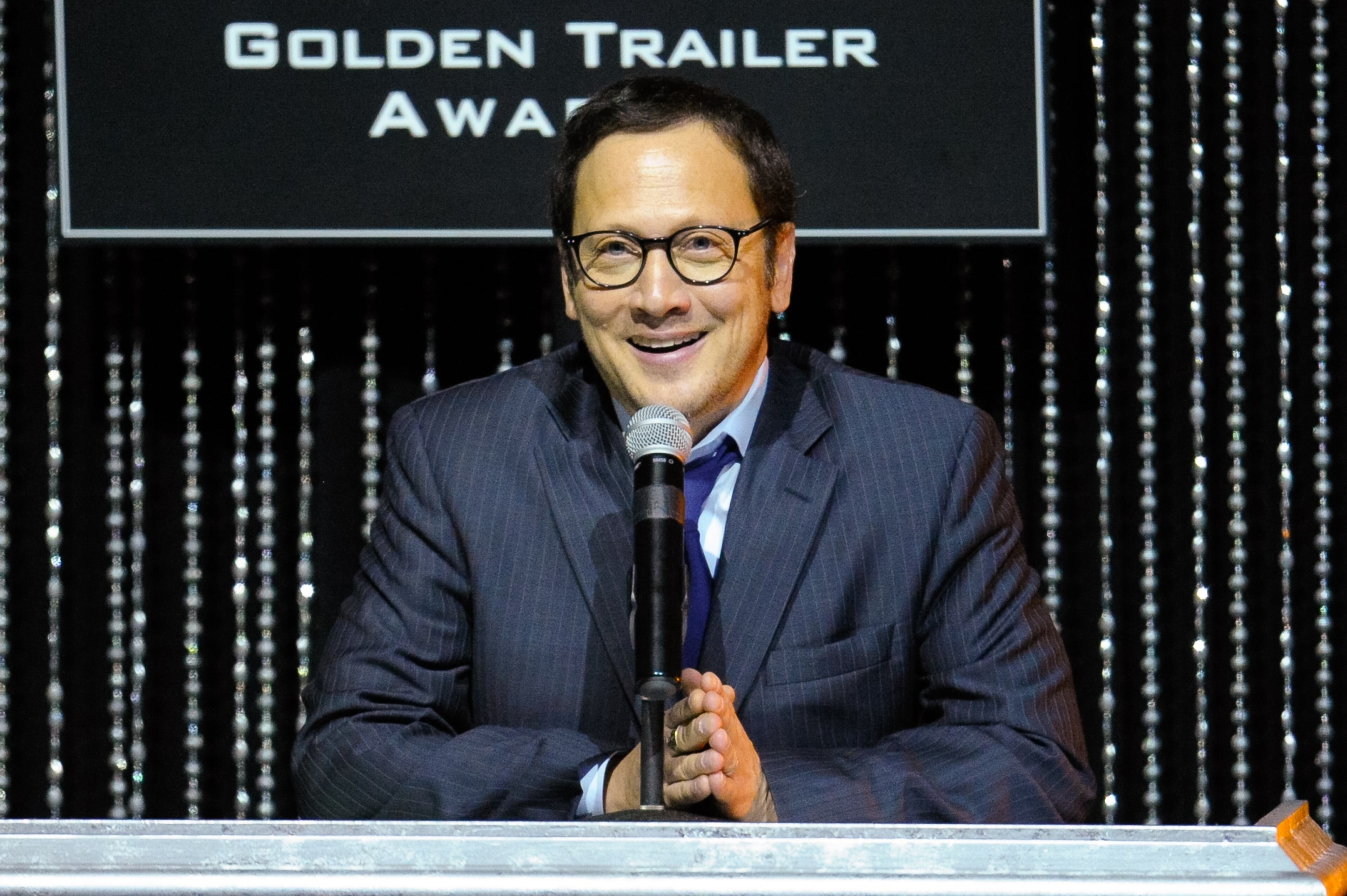 Played Bob in the 1996 episode "The Friars Club"