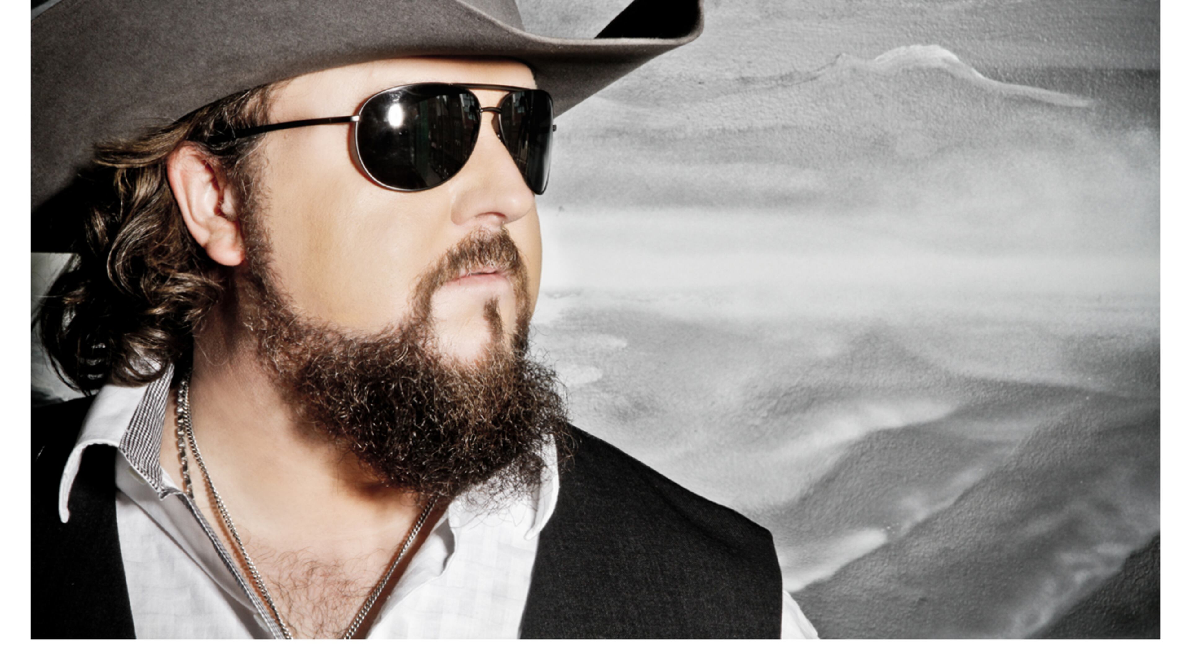 Colt Ford will play a free show on May 12.