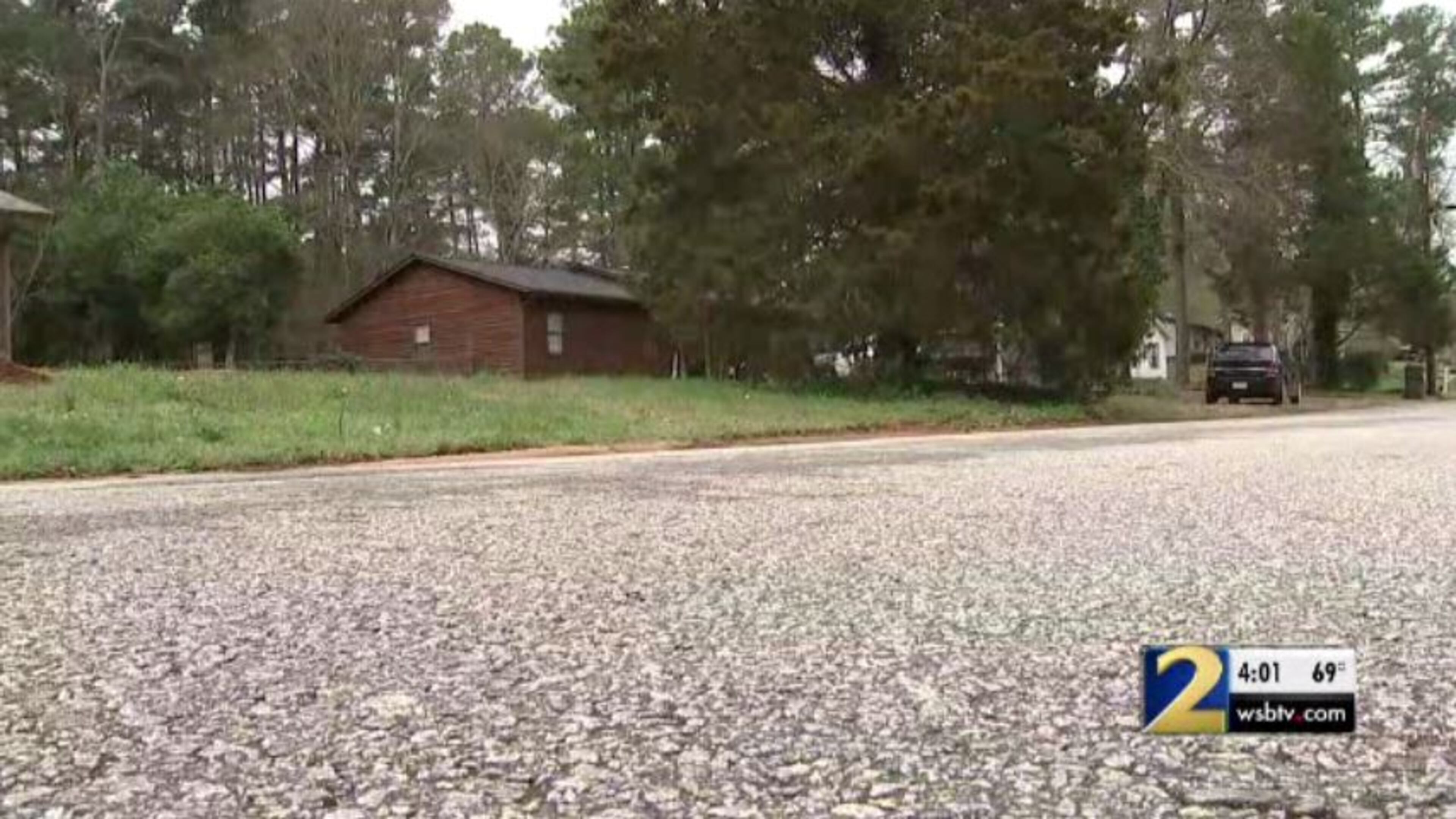 An Atlanta teenager was shot and killed in Henry County on Thursday night.