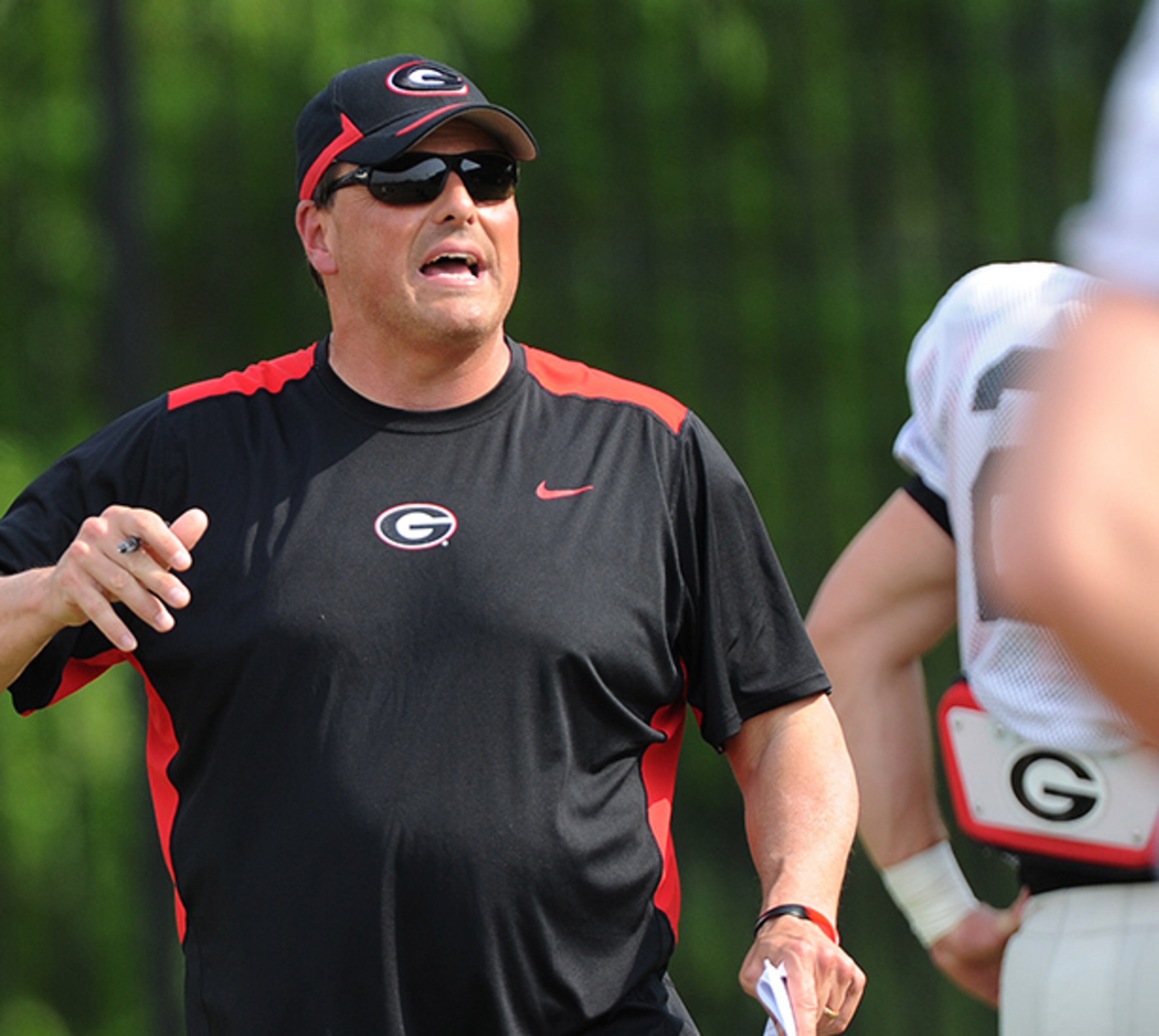 Todd Grantham served as the defensive line coach for the Dallas Cowboys before joining the UGA staff in 2010. Grantham installed a 3-4 defense during his four years at Georgia. He left following the 2013 season for a similar job under Bobby Petrino at Louisville.