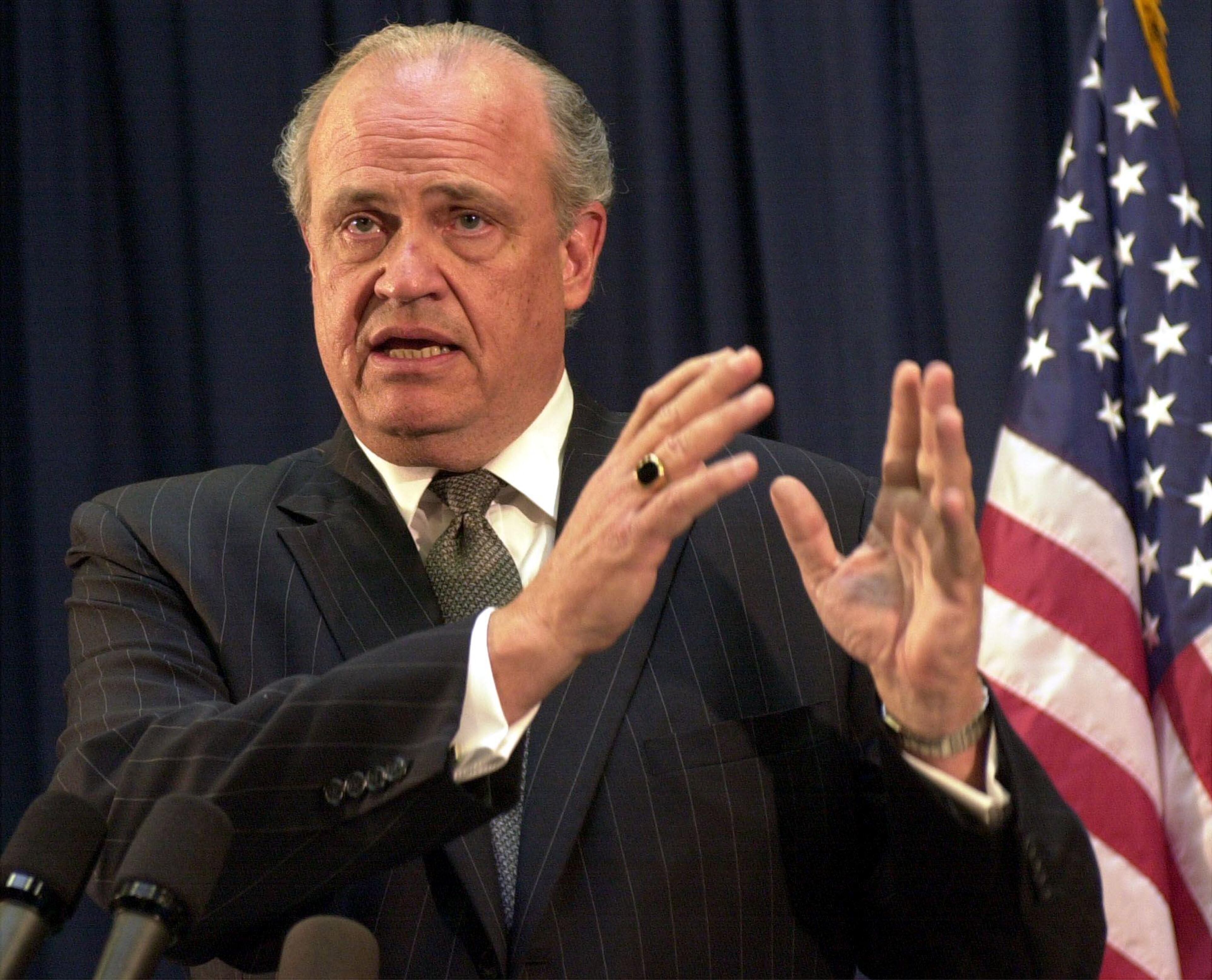 TALLAHASSEE, UNITED STATES: This 16 November 2000 file photo shows US Sen. Fred Thompson, R-TN, talking to reporters at a news conference at the Florida State Capitol in Tallahassee, Florida on behalf of the George W. Bush campaign. Thompson announced 08 March, 2002 that he will not seek re-election in November. AFP PHOTO/Jeff KOWALSKY (Photo credit should read JEFF KOWALSKY/AFP/Getty Images)