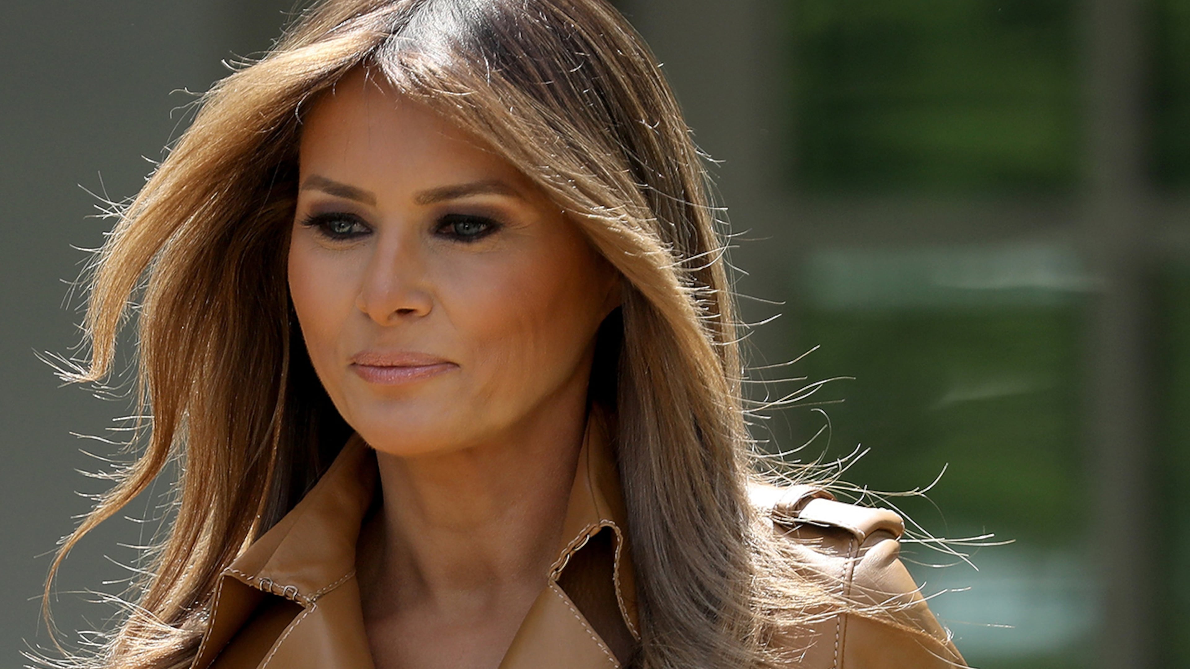 First lady Melania Trump arrives in the Rose Garden to speak at the White House May 7, 2018 in Washington, DC. (Photo by Win McNamee/Getty Images)