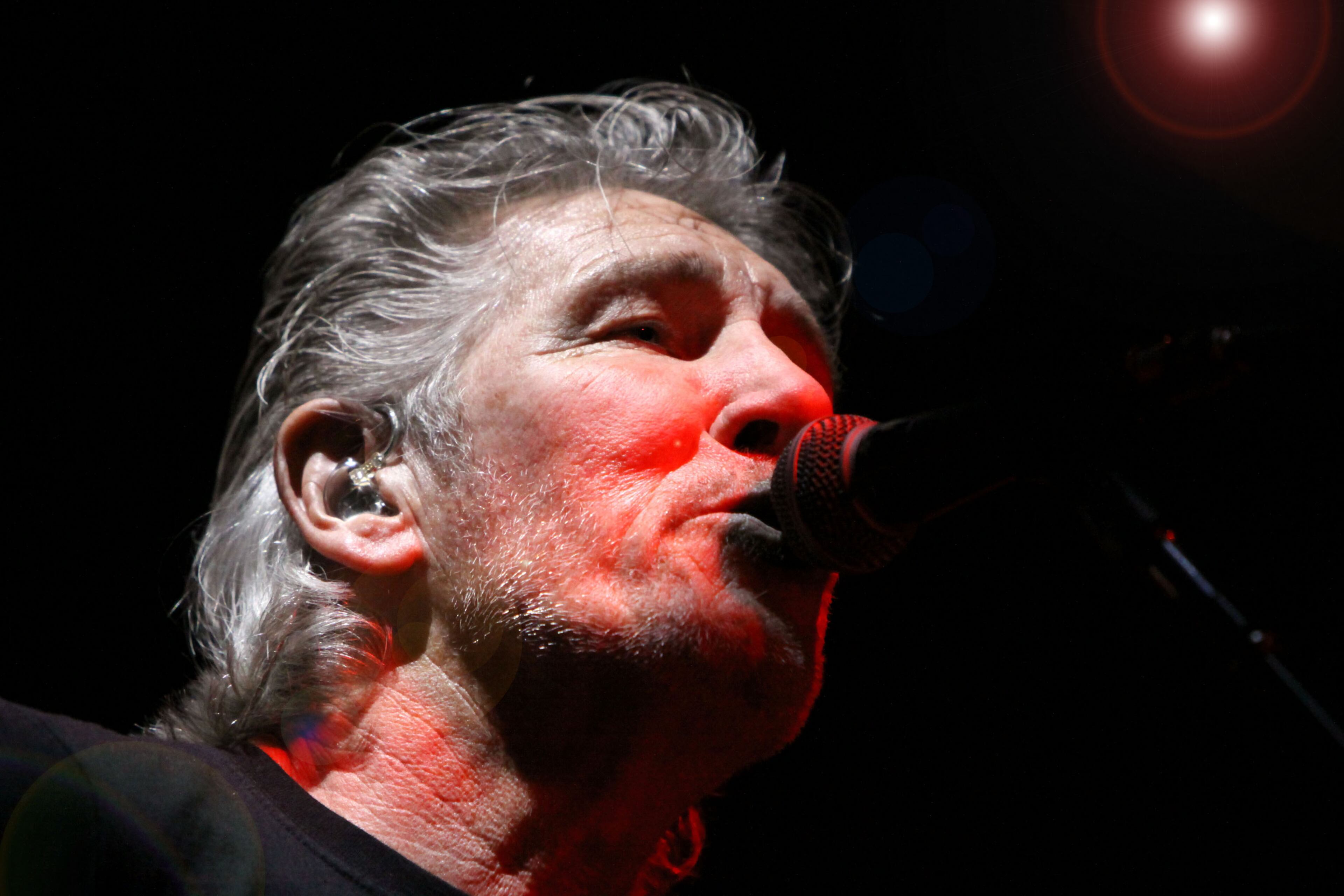 20. Roger Waters: $46 million -- Roger Waters, founding member of Pink Floyd, performing "Another Brick In The Wall" from "The Wall Live" Thursday night at sold out Philips Arena. Robb D. Cohen / www.robbsphotos.com