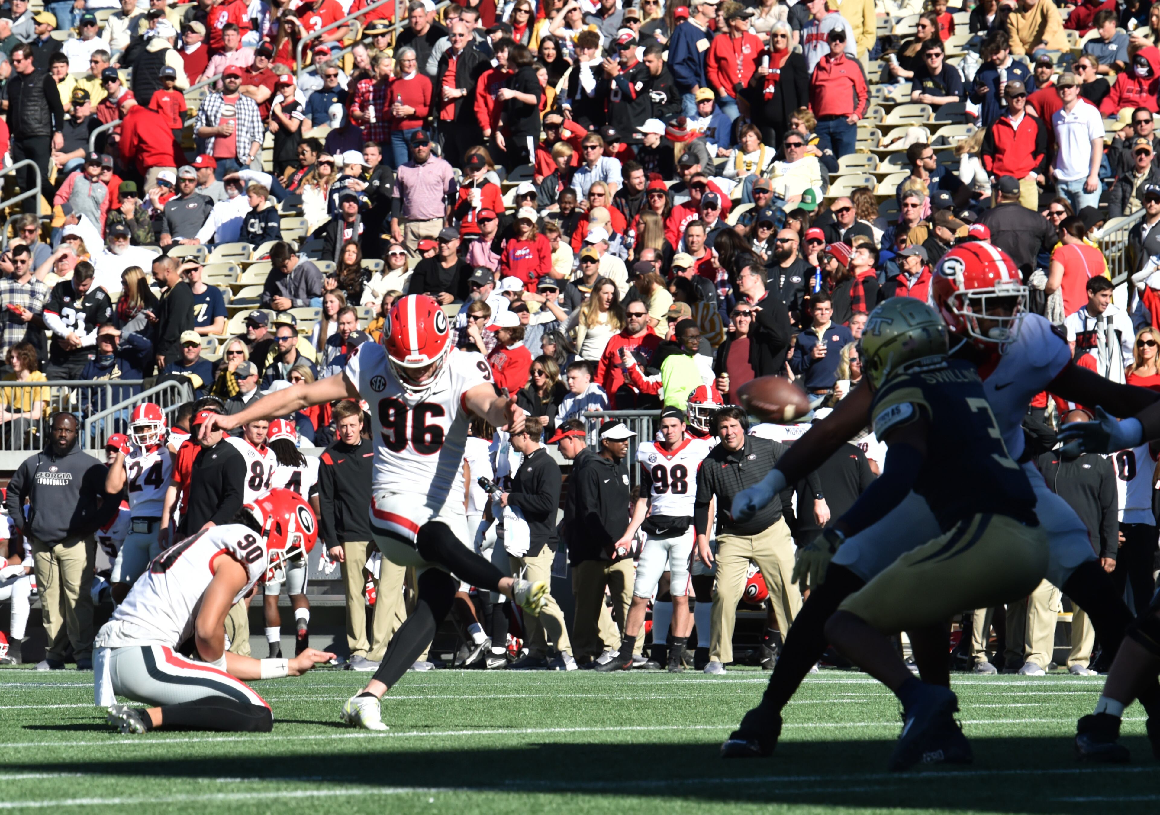 Georgia's place kicker Jack Podlesny (96) hits a field goal during the second half of an NCAA college football game at Georgia Tech's Bobby Dodd Stadium in Atlanta on Saturday, November 27, 2021. Georgia won 45-0 over Georgia Tech. (Hyosub Shin / Hyosub.Shin@ajc.com)