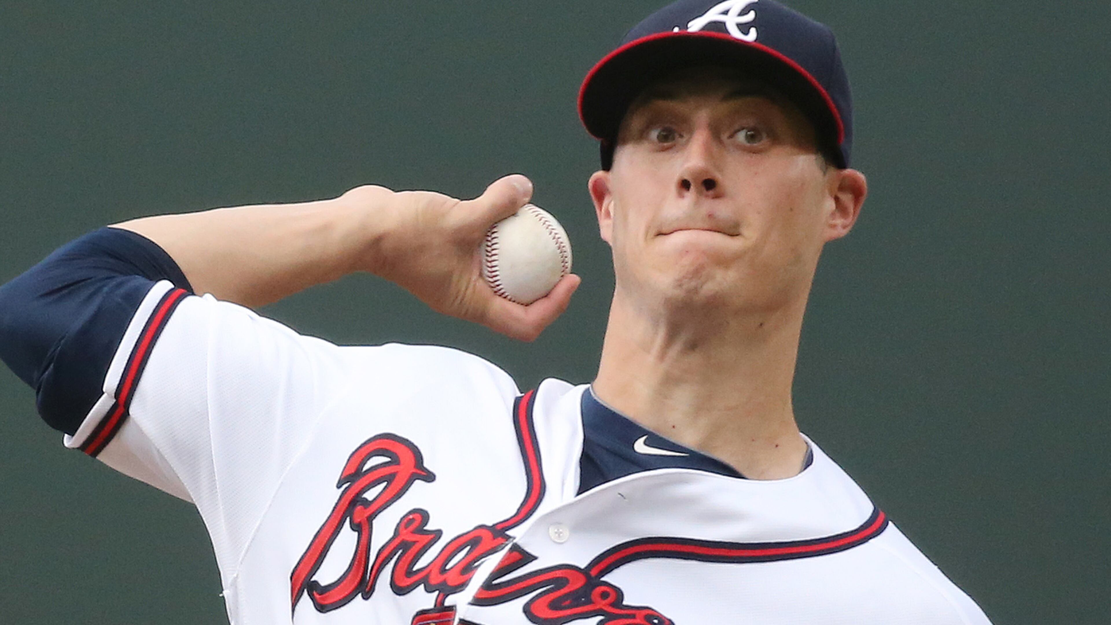 Matt Wisler delivers a pitch against the Giants at Turner Field on Tuesday, May 31, 2016, in Atlanta. Curtis Compton / ccompton@ajc.com