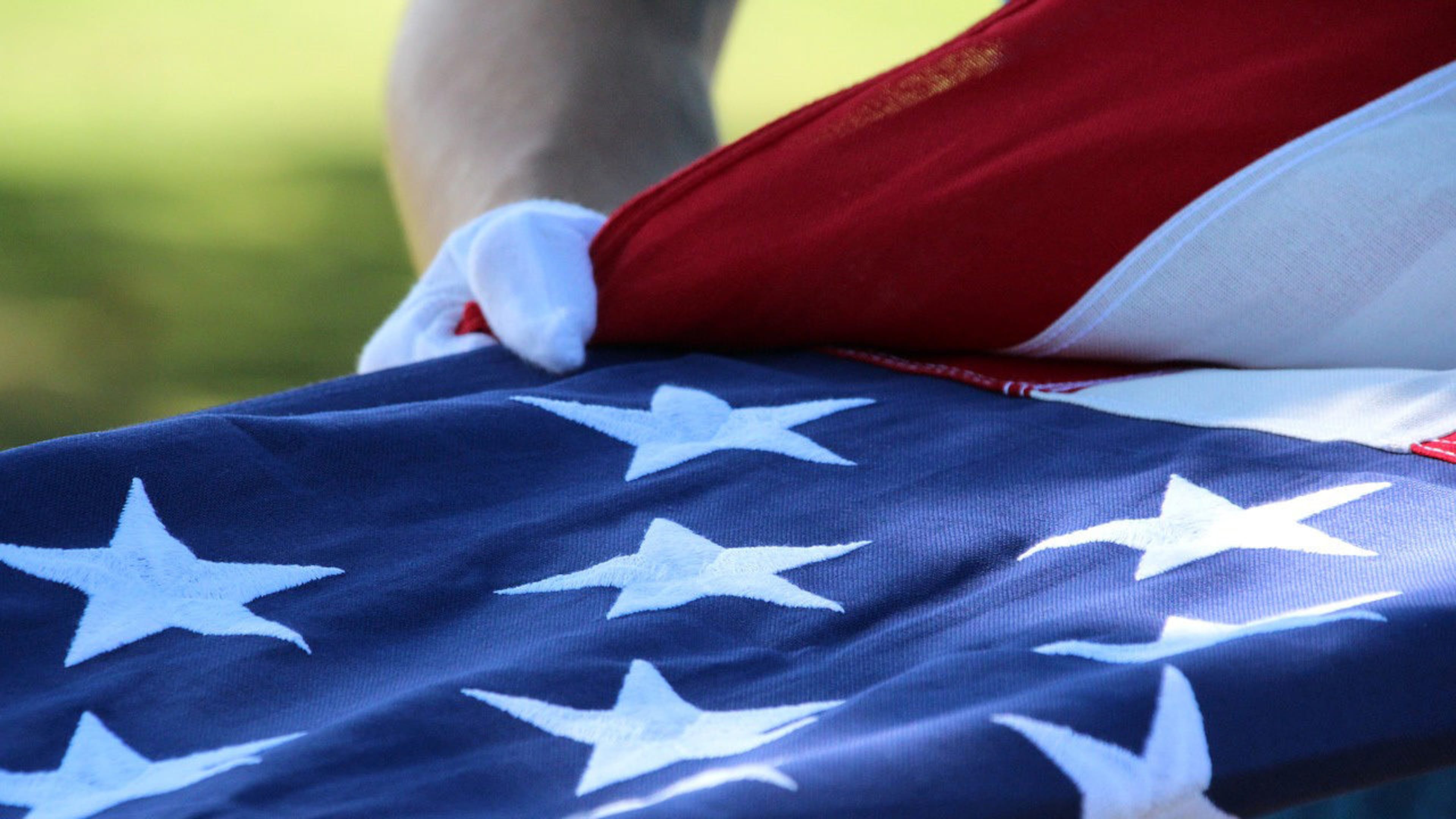 Hundreds of people turned out in South Bend, Indiana, for a funeral for a Vietnam veteran they never knew. When Wayne Wilson died he had no close family left, but people said they wanted to pay tribute to Wilson and thank him for his service.