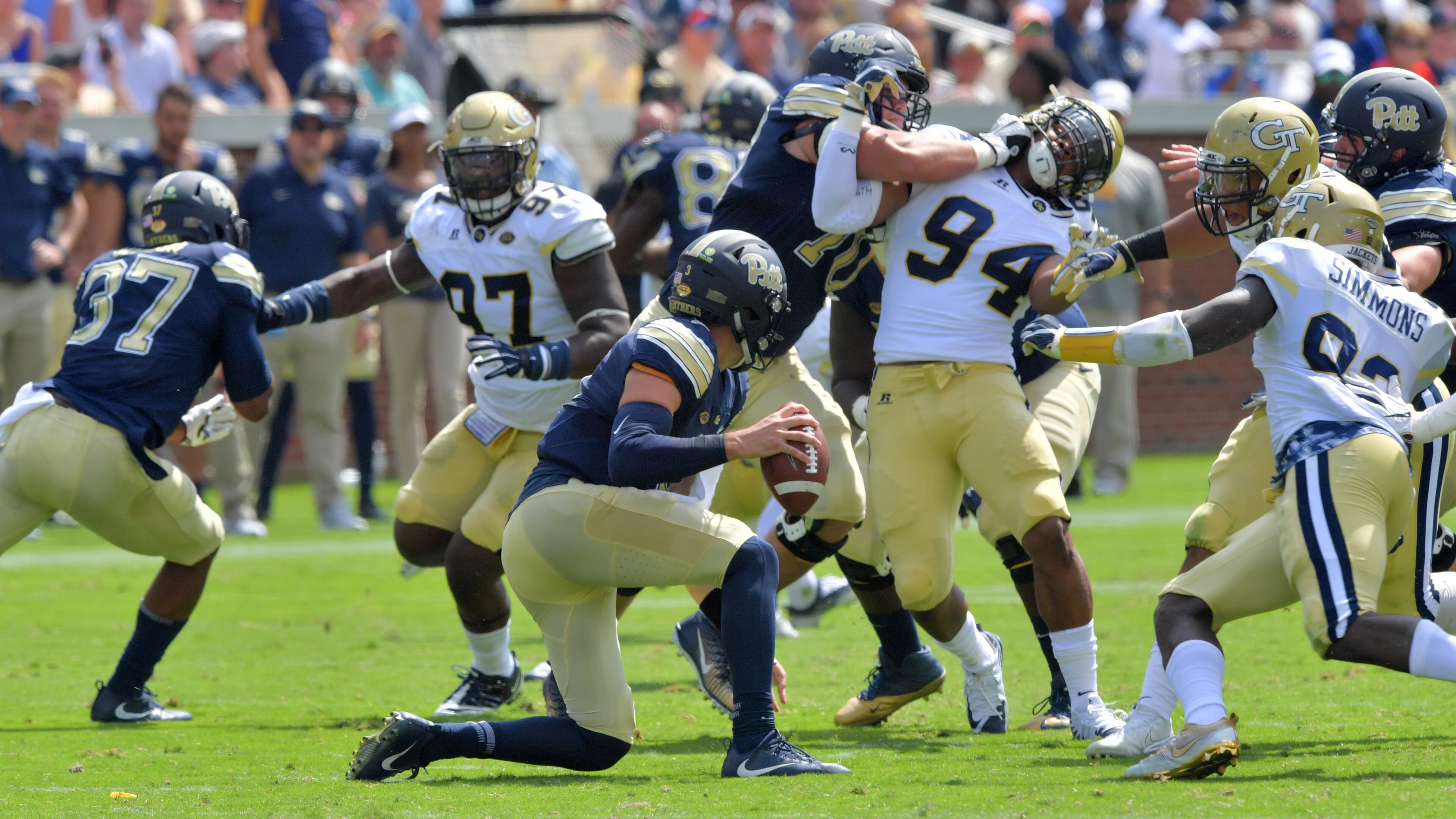 September 23, 2017 Atlanta - Pittsburgh quarterback Ben Dinucci (3) prepares to get off a pass in the first half at Bobby Dodd Stadium on Saturday, September 23, 2017. HYOSUB SHIN / HSHIN@AJC.COM