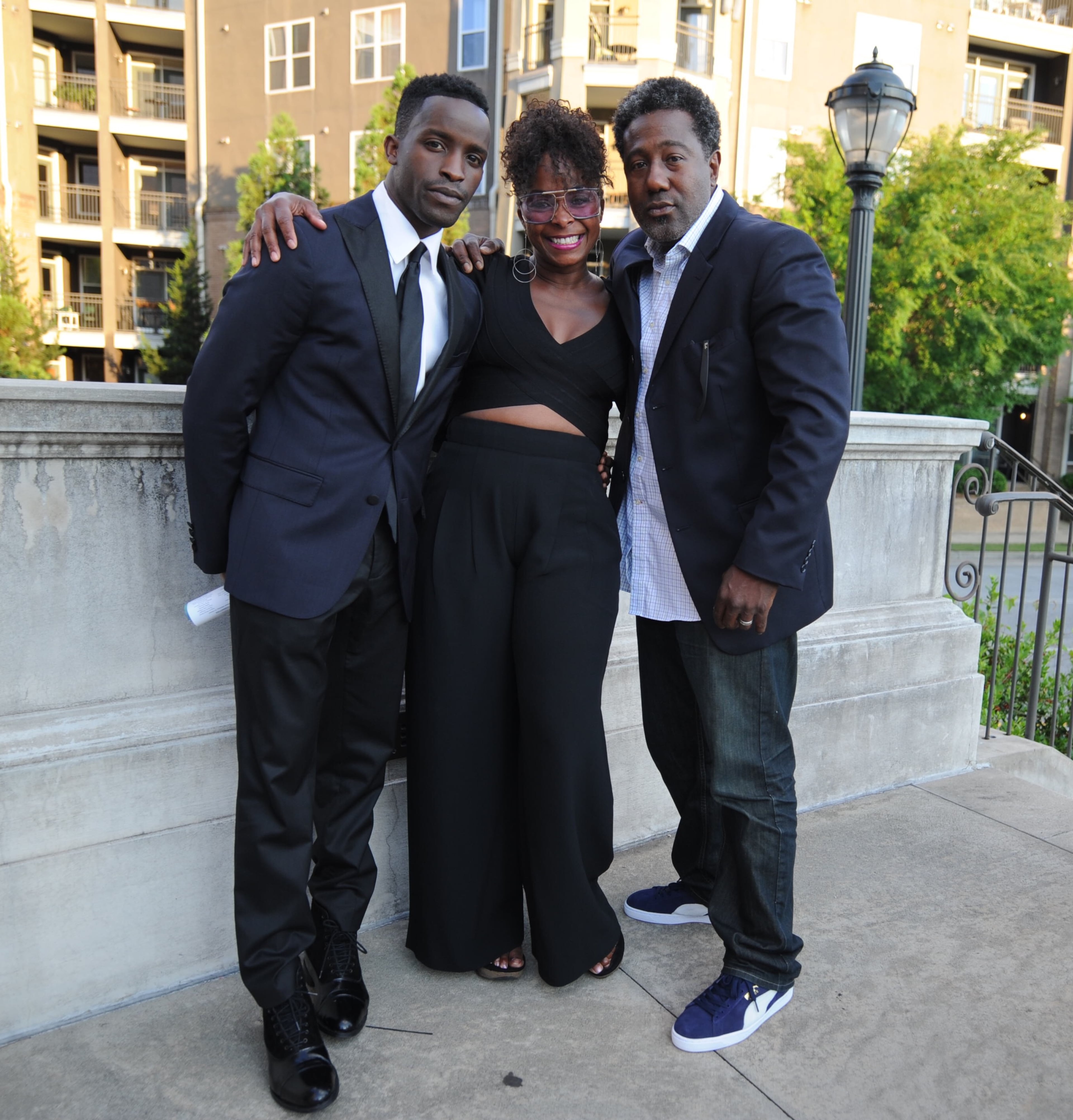 Kenny Leon, artistic director of True Colors Theatre Company, got together with friends including actresses Tichina Arnold, Jasmine Guy; NBA great Julius “Dr. J.” Erving, and broadcasters Roland Martin, Egypt Sherrod, Holly Firfer and Frank Ski for a fabulous Saturday night soiree that benefited key True Colors programming.