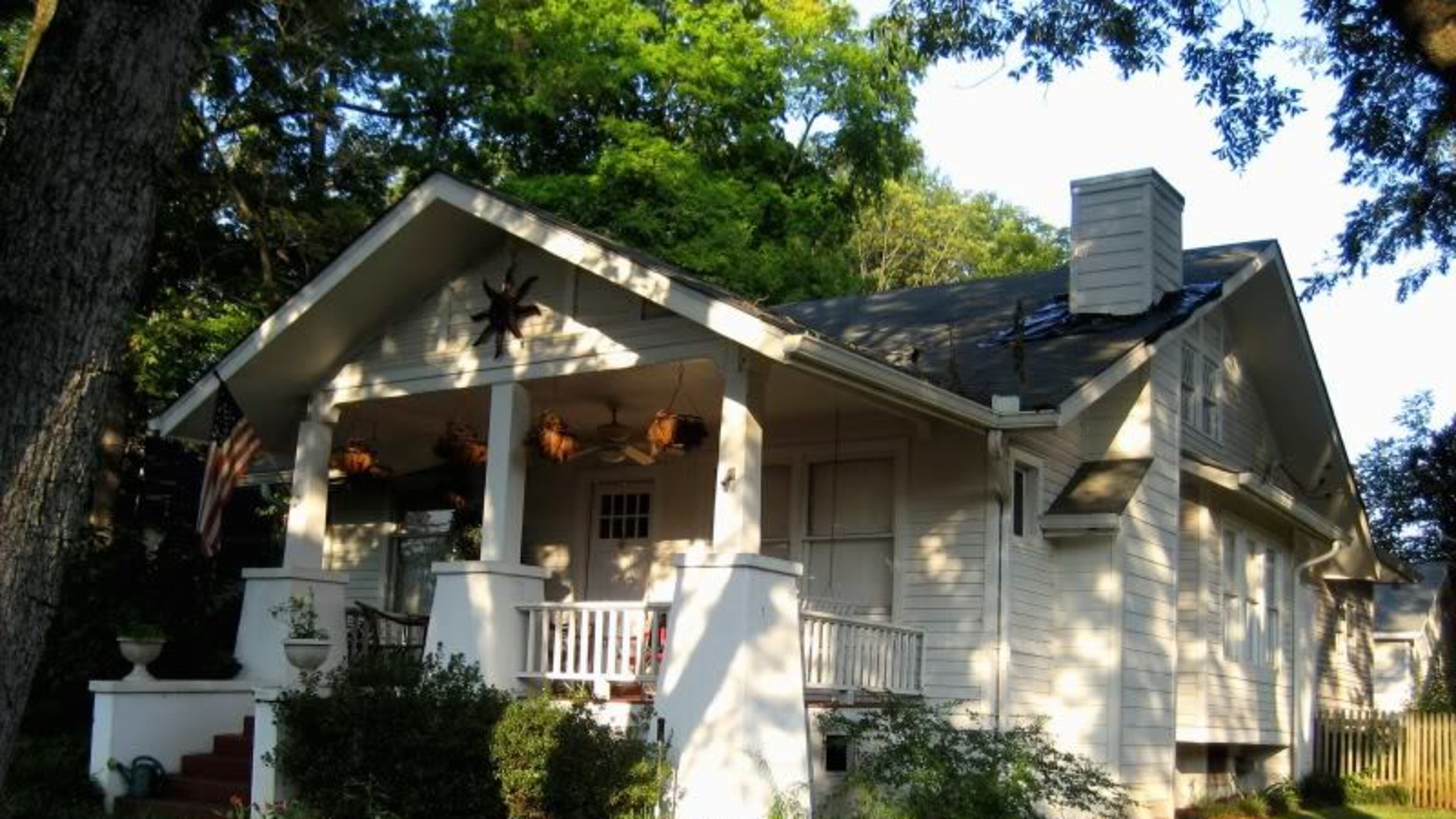 This charming Aladdin Pomona is in Acworth.