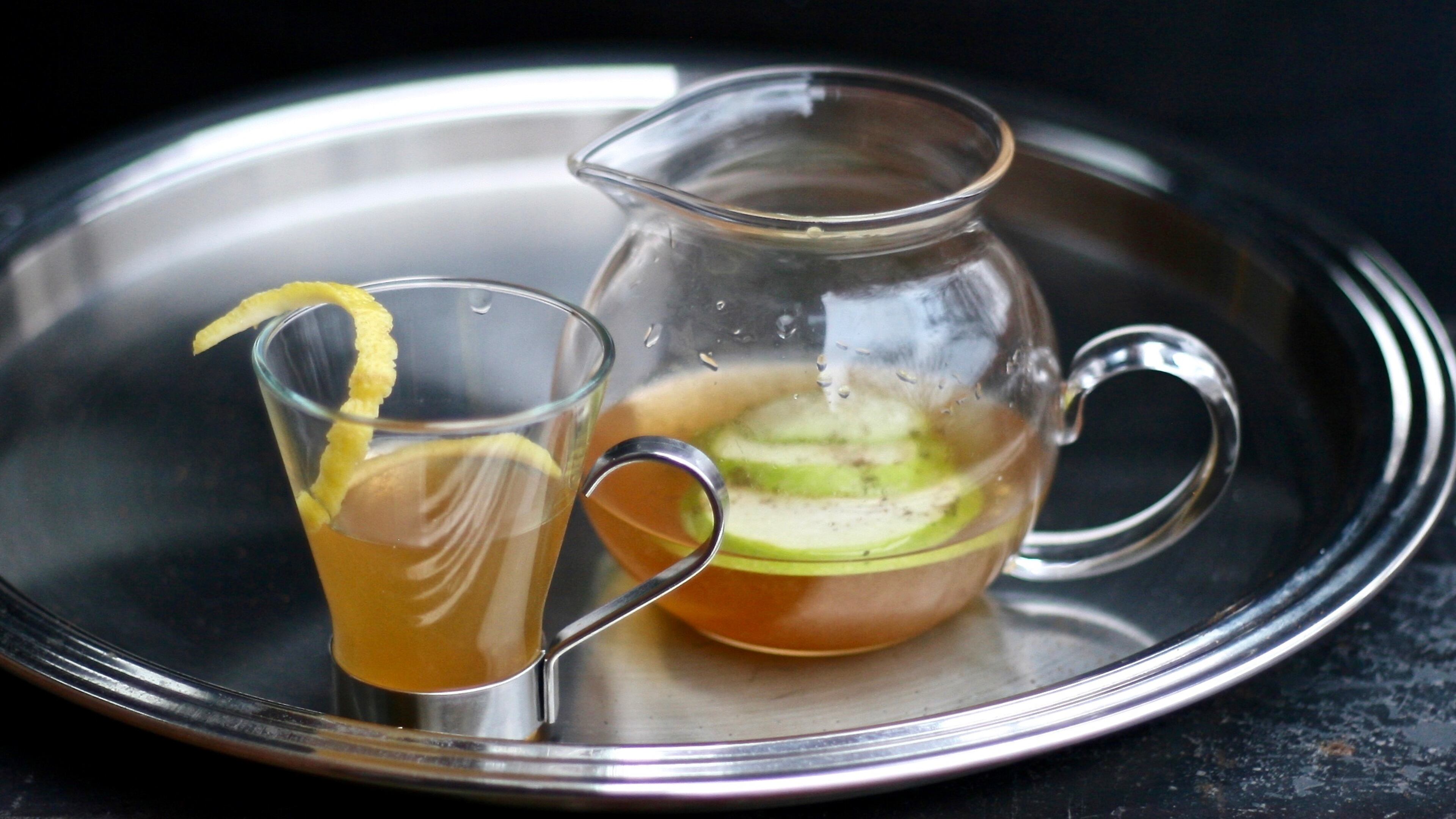 Cast Iron's Linus and Lucy hot toddy with bourbon, dry curaçao and cocoa-infused honey. Photo courtesy of Cast Iron