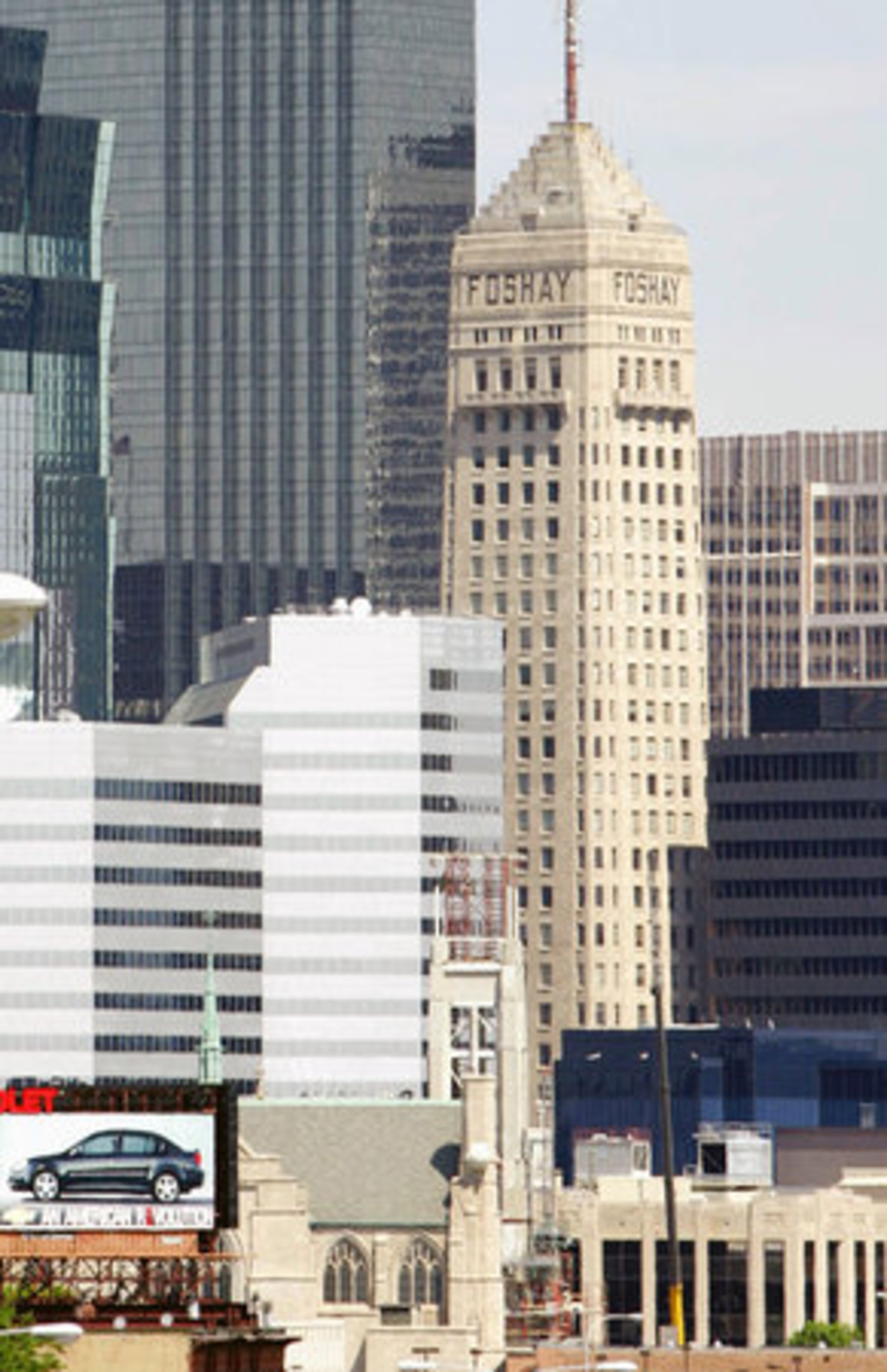 MINNEAPOLIS' FOSHAY Tower was designed to look like the Washington Monument.