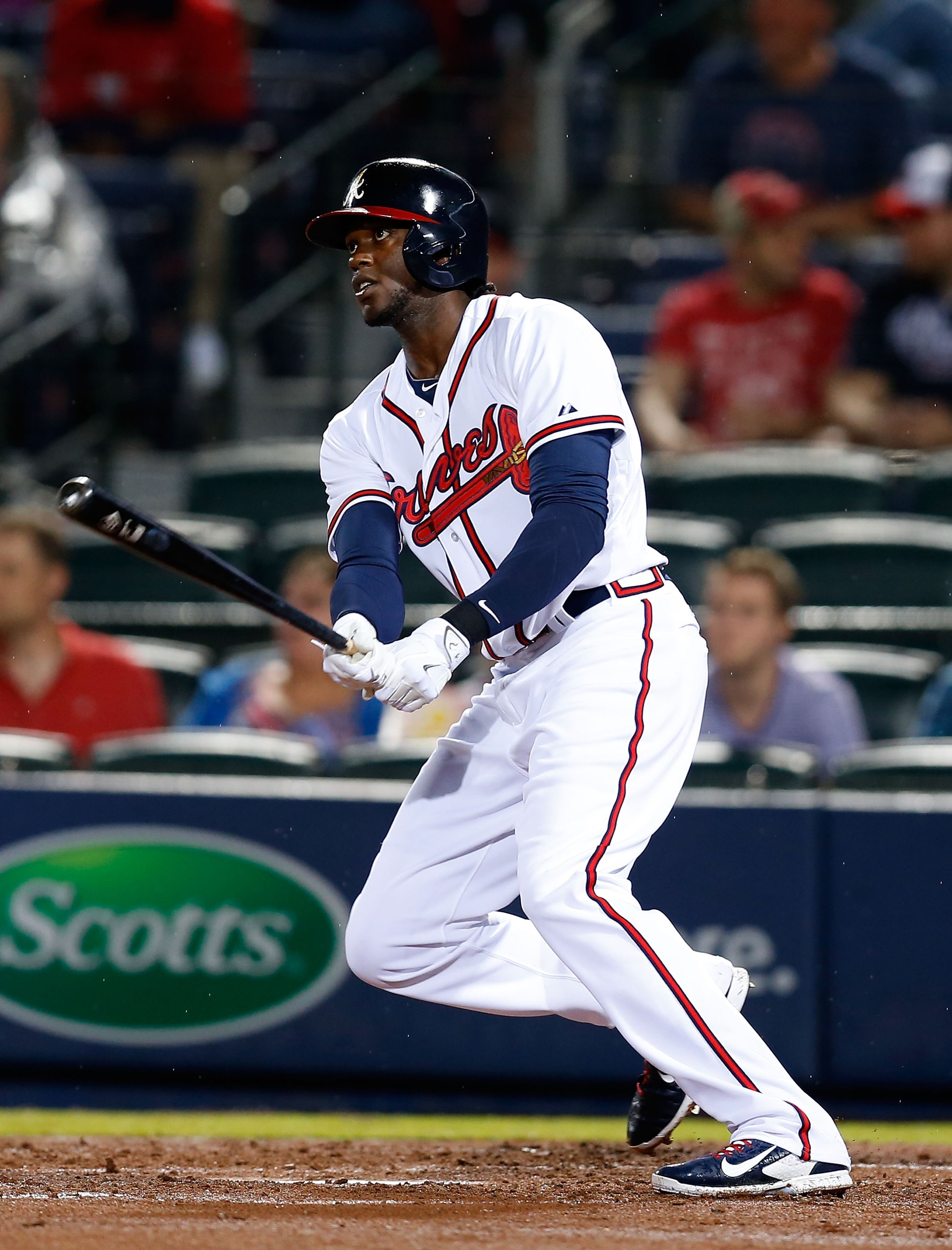 Braves centerfielder Cameron Maybin bats in the second inning during the game against the Miami Marlins at Turner Field on April 13, 2015 in Atlanta, Georgia. (Photo by Mike Zarrilli/Getty Images)