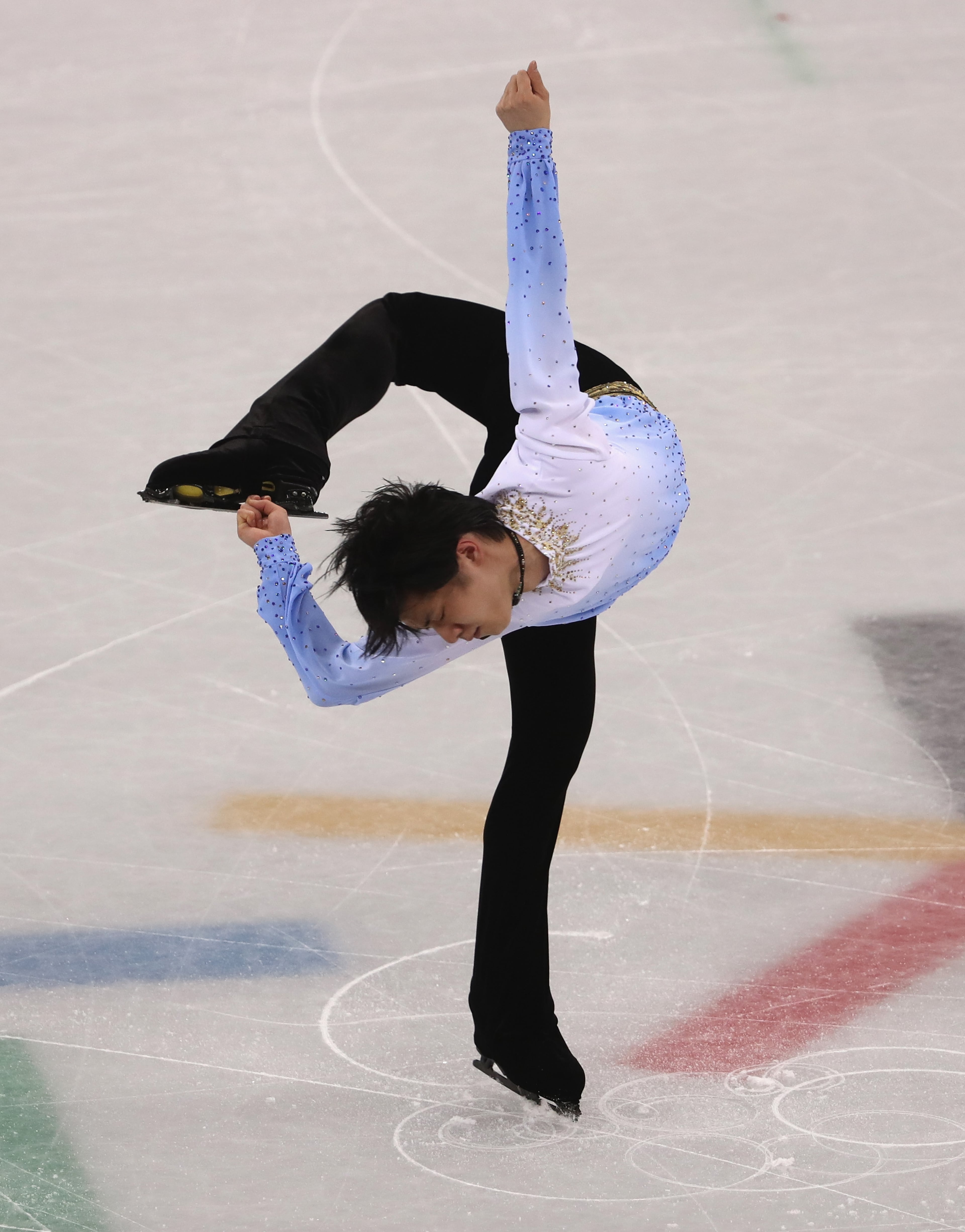 GANGNEUNG, SOUTH KOREA - FEBRUARY 16: Yuzuru Hanyu of Japan competes during the Men's Single Skating Short Program at Gangneung Ice Arena on February 16, 2018 in Gangneung, South Korea. (Photo by Robert Cianflone/Getty Images)