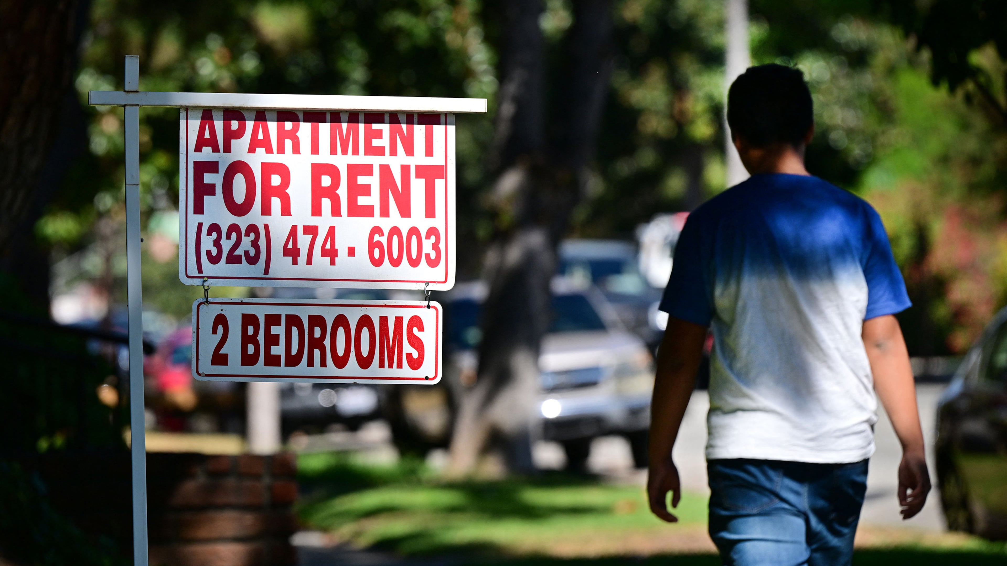 An apartment for rent sign is posted in South Pasadena, California, on Oct. 19, 2022. (Frederic J. Brown/AFP/Getty Images/TNS)