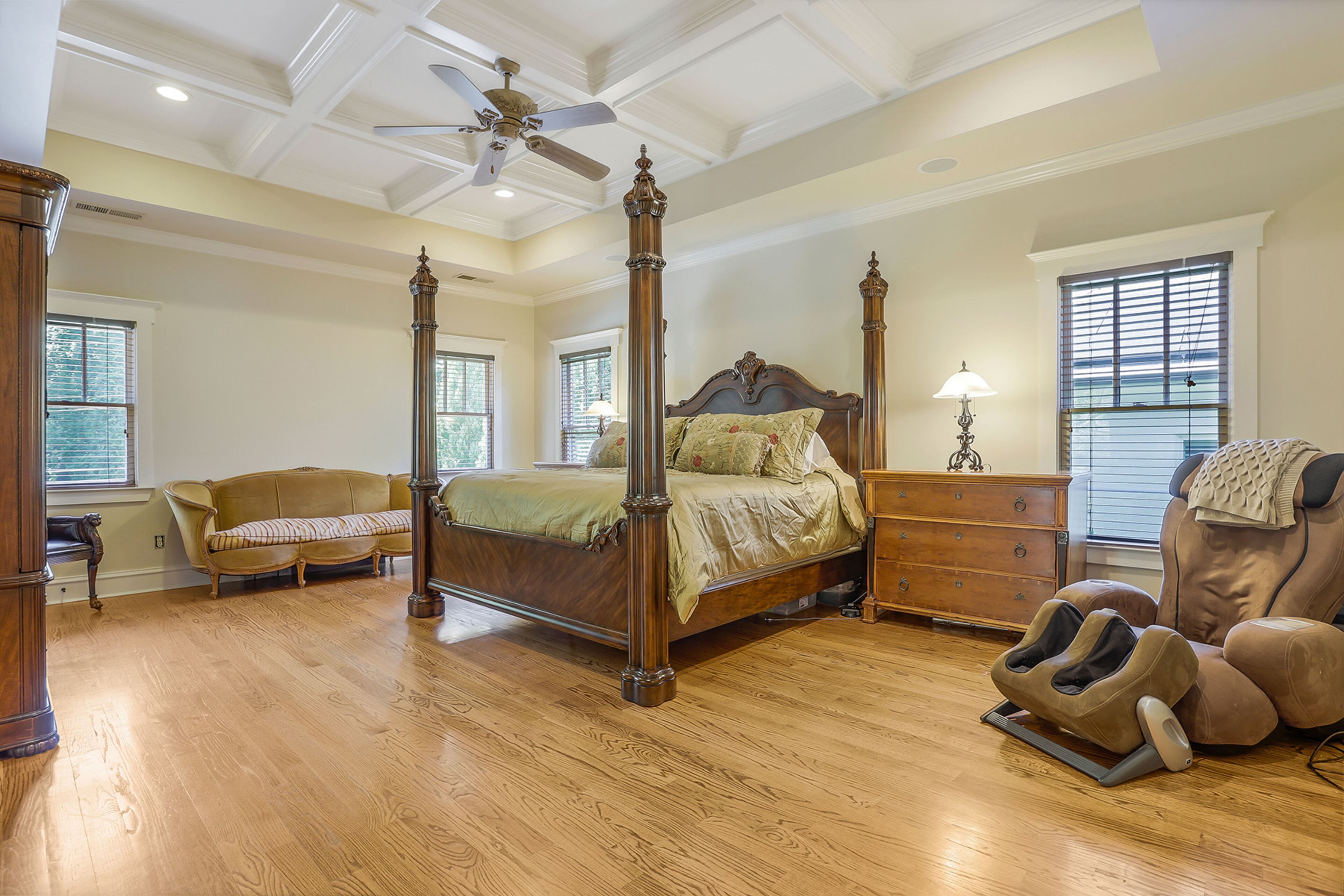 Grand master suite with balcony and custom-designed oversized walk-in closet. Text by Jim Cox