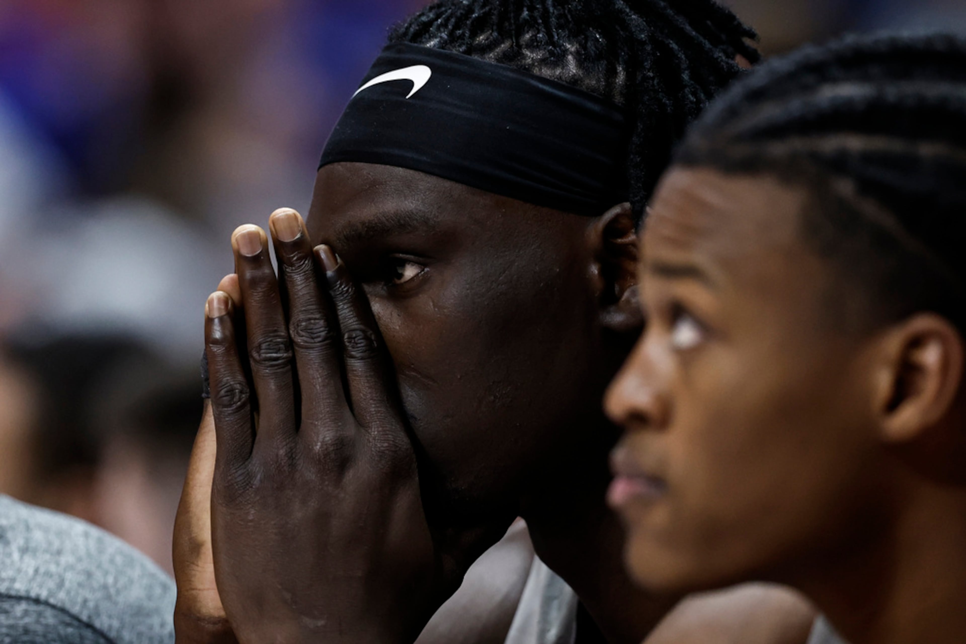 Georgia center Somto Cyril, left, sits on the bench during the second half of an NCAA college basketball game against Oklahoma at the Southeastern Conference tournament, Wednesday, March 12, 2025, in Nashville, Tenn. The Bulldogs lost 81-75.(AP Photo/Wade Payne)