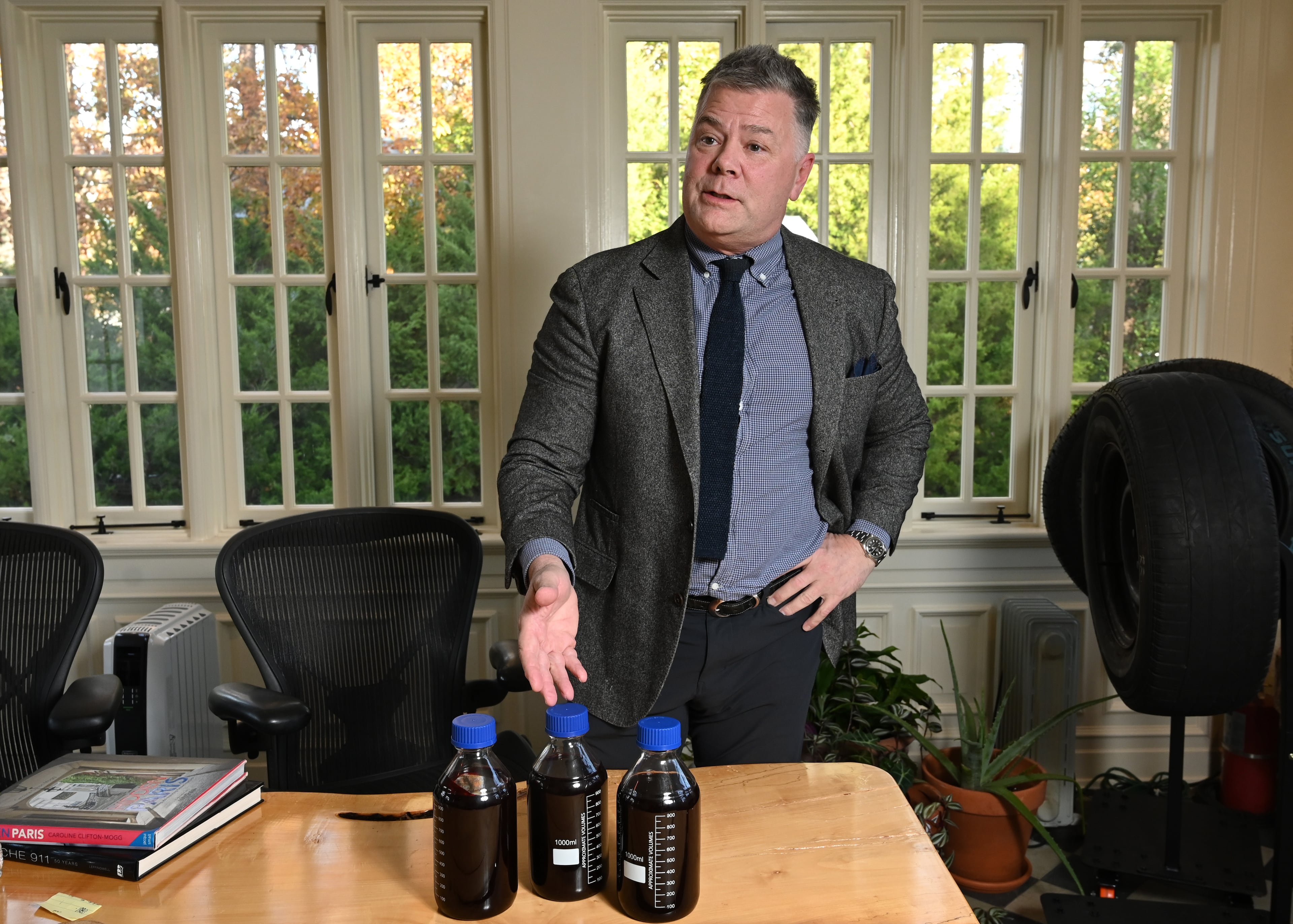 Atlanta personal injury lawyer James Hugh Potts II said 3 liters of blood pooled in a 48-year-old woman's abdomen after a routine hernia repair, causing her death. (Hyosub Shin/AJC)