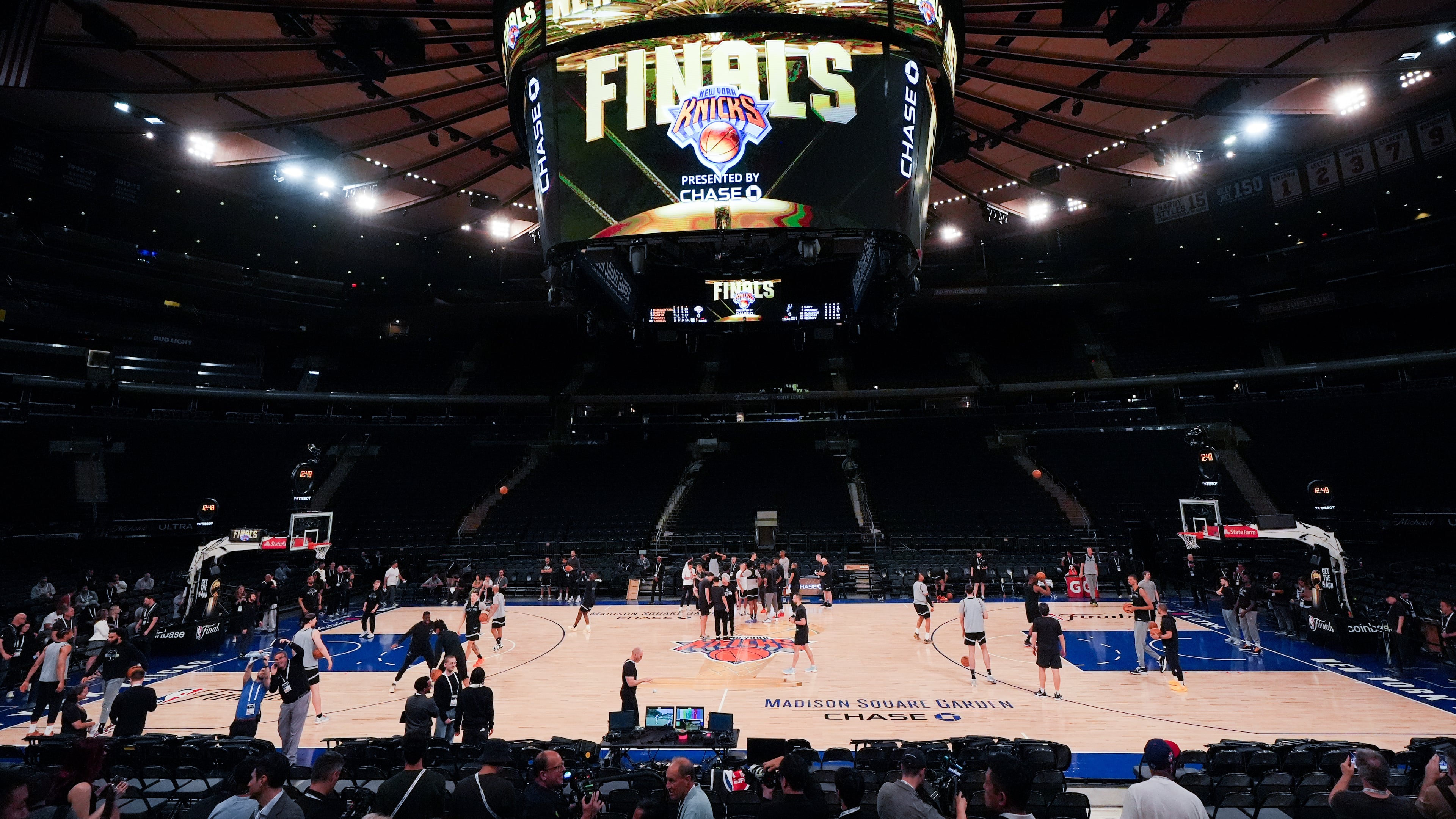 The San Antonio Spurs practice prior to Game 3 of the NBA Finals basketball series against the New York Knicks, Sunday, June 7, 2026, in New York. (AP Photo/Ross D. Franklin)