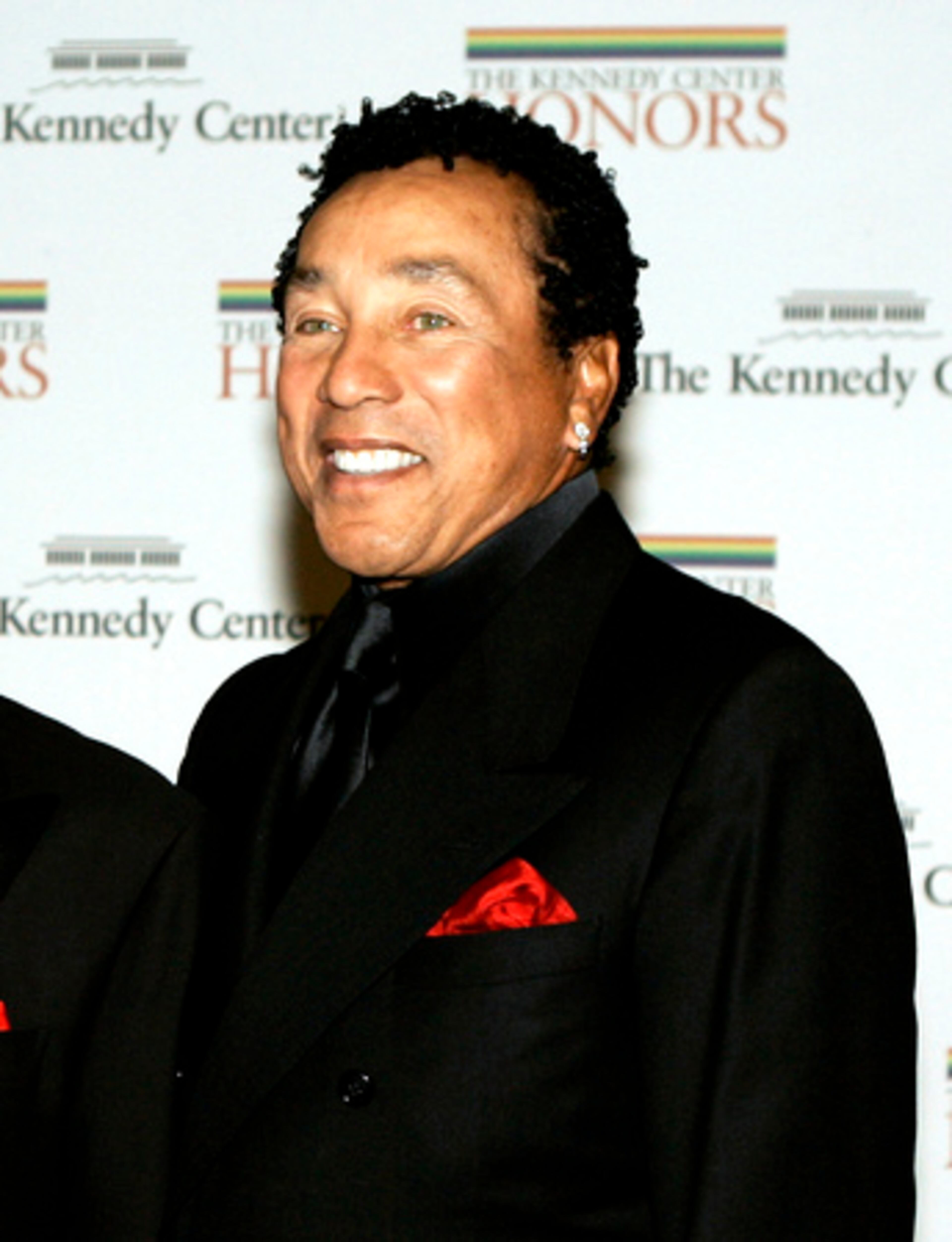 Smokey Robinson is still holding it down (age 67).