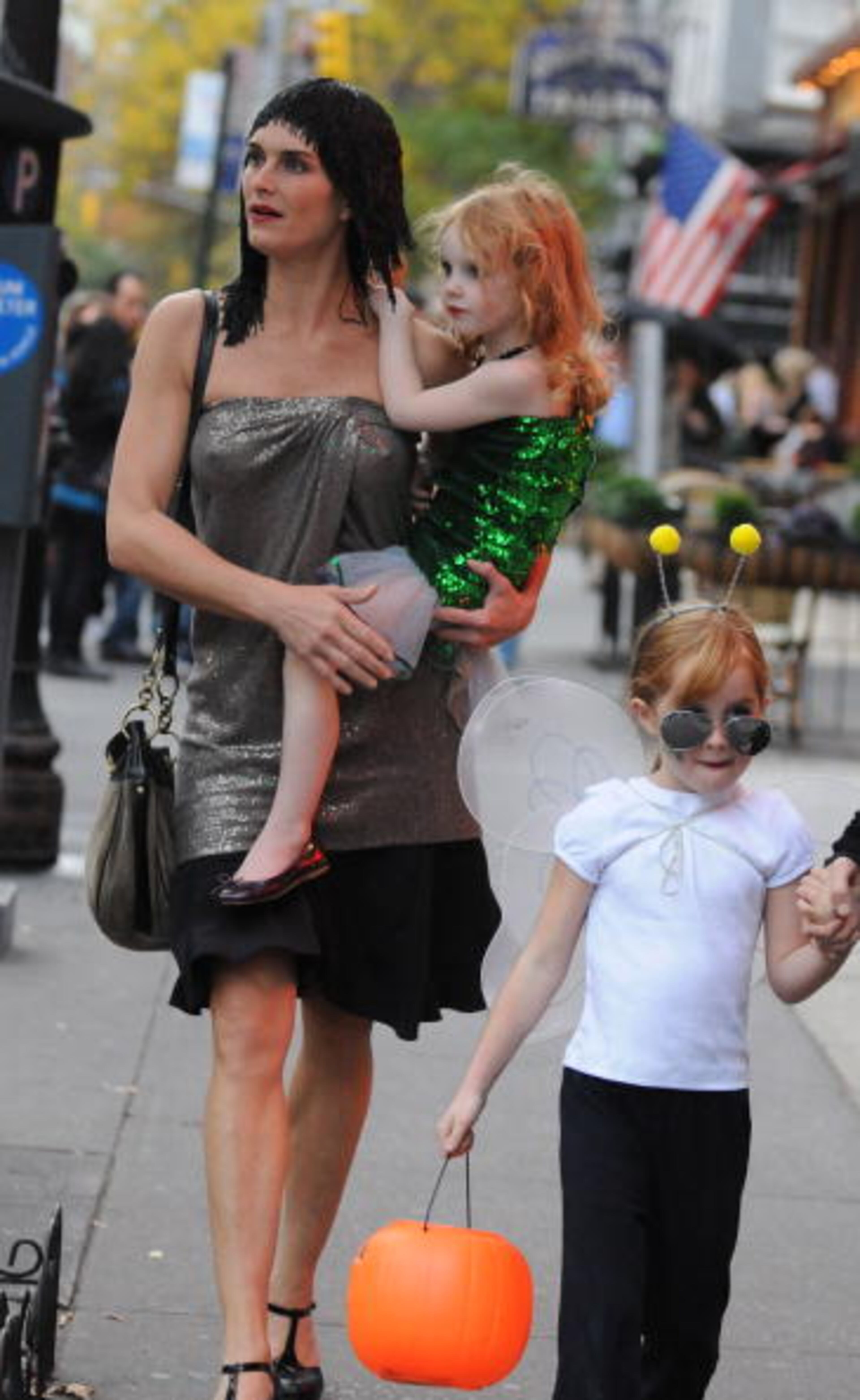 Actor Brooke Shields takes her children out for Halloween on October 31, 2009 in New York City. (Photo by Arnaldo Magnani/Getty Images)