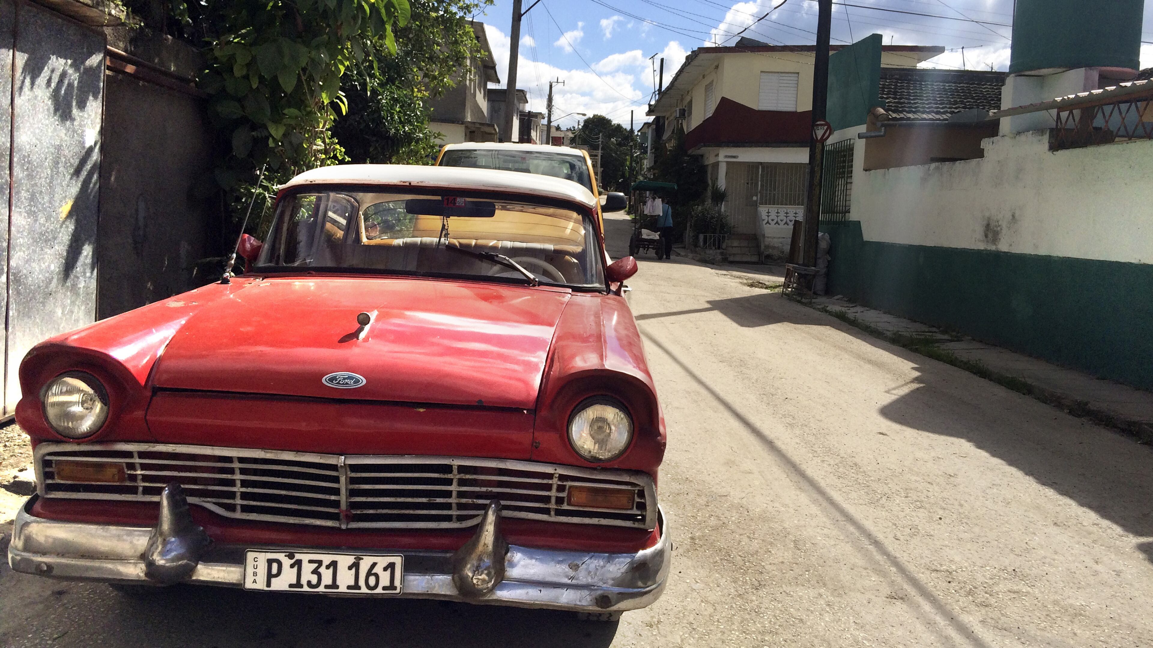 An old Ford on a back road in Santa Clara.(Amelia Rayno/Minneapolis Star Tribune/TNS)