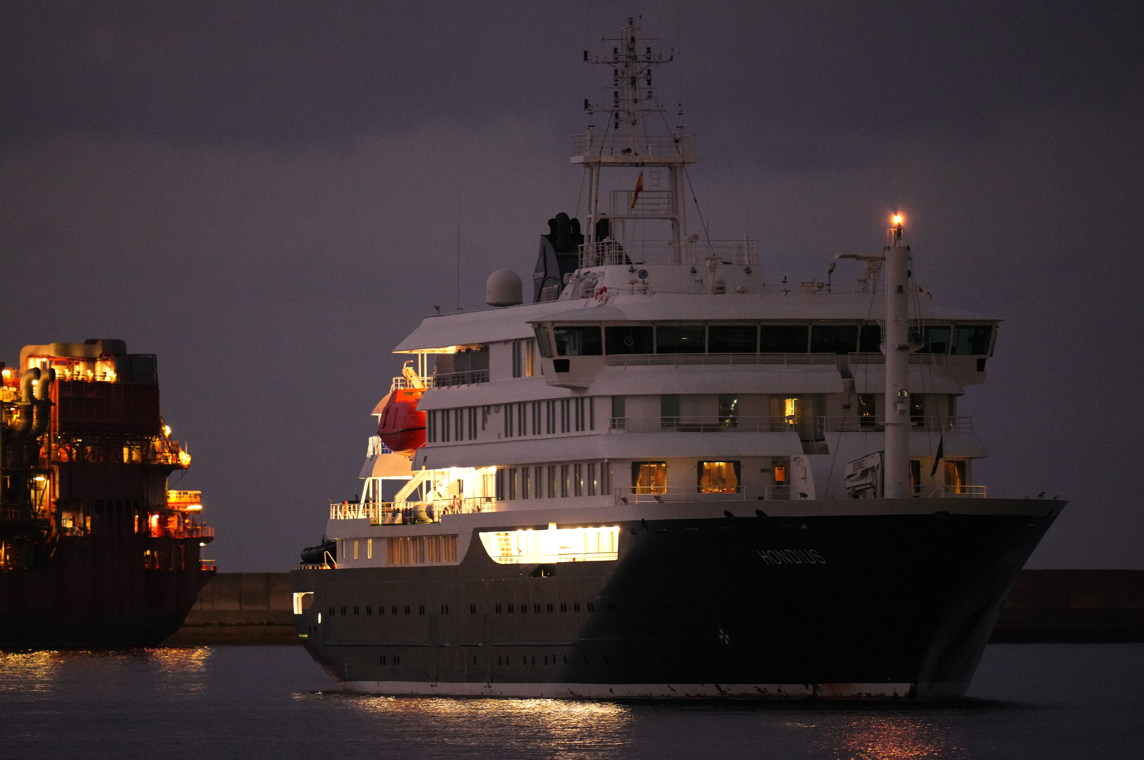 Spain Hantavirus Ship