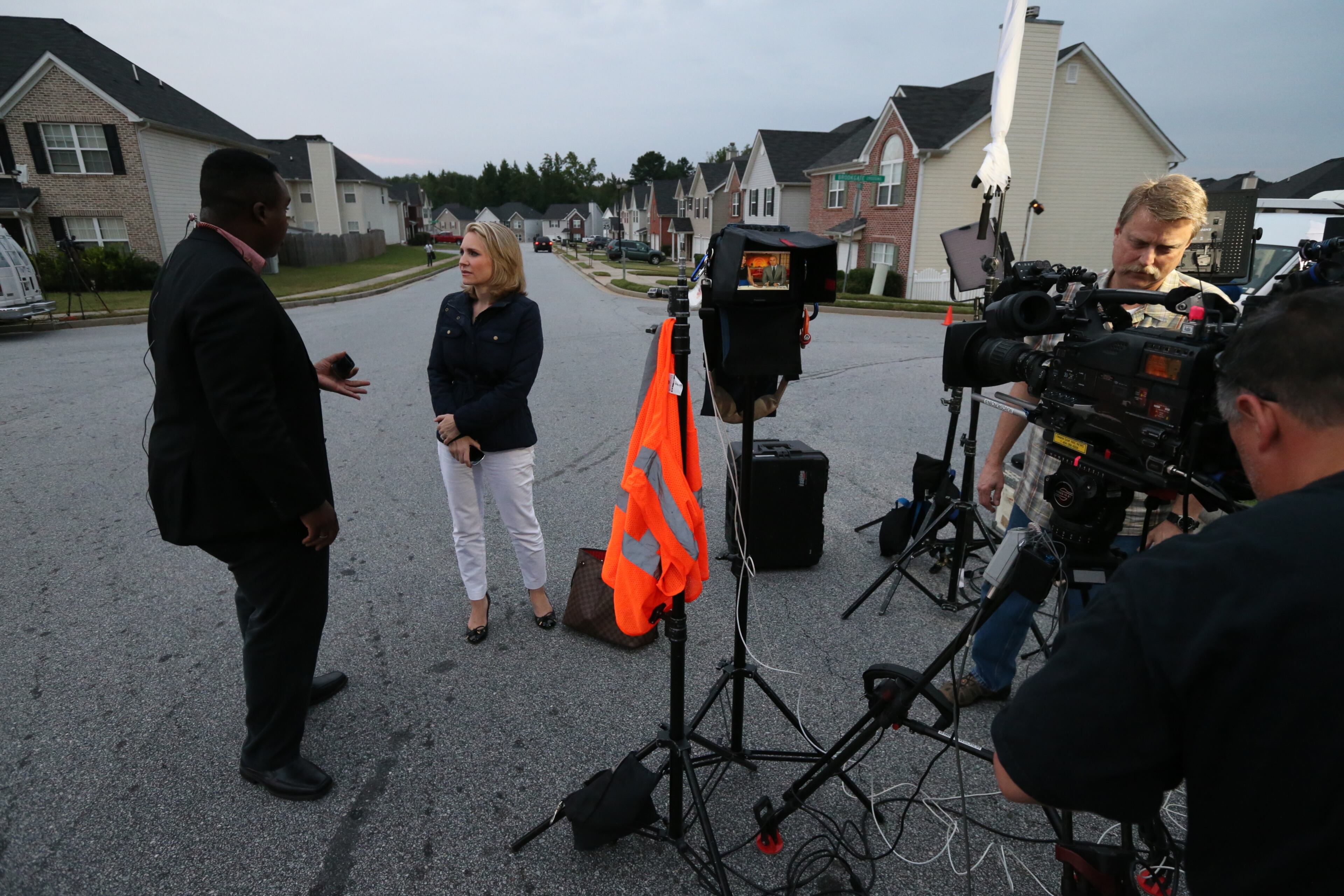 Andrea Canning and Steve Jones from ABC's "Good Morning America" set up in the neighborhood. A Clayton County teenager remained missing early Wednesday, more than 24 hours after being kidnapped by armed men who barged into her family's home. Now the girl's mother and other family members are trying to raise a $10,000 ransom to give the men who kidnapped her youngest, 14-year-old Ayvani Hope Perez, after their demand for cash and jewelry went unmet in the robbery attempt.