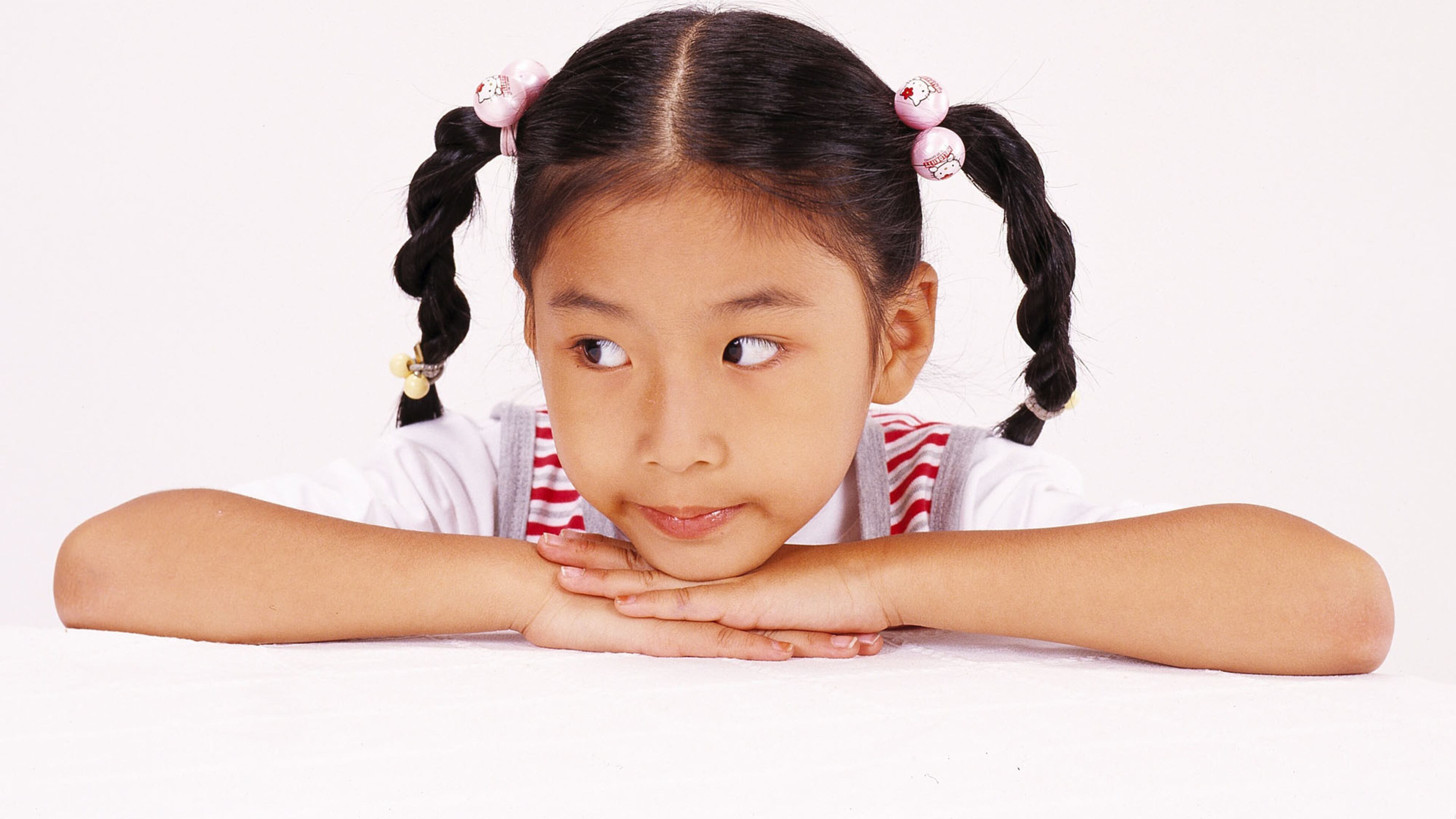 Teachers are wearing themselves out performing for kids. Shouldn't students be the ones performing in class?