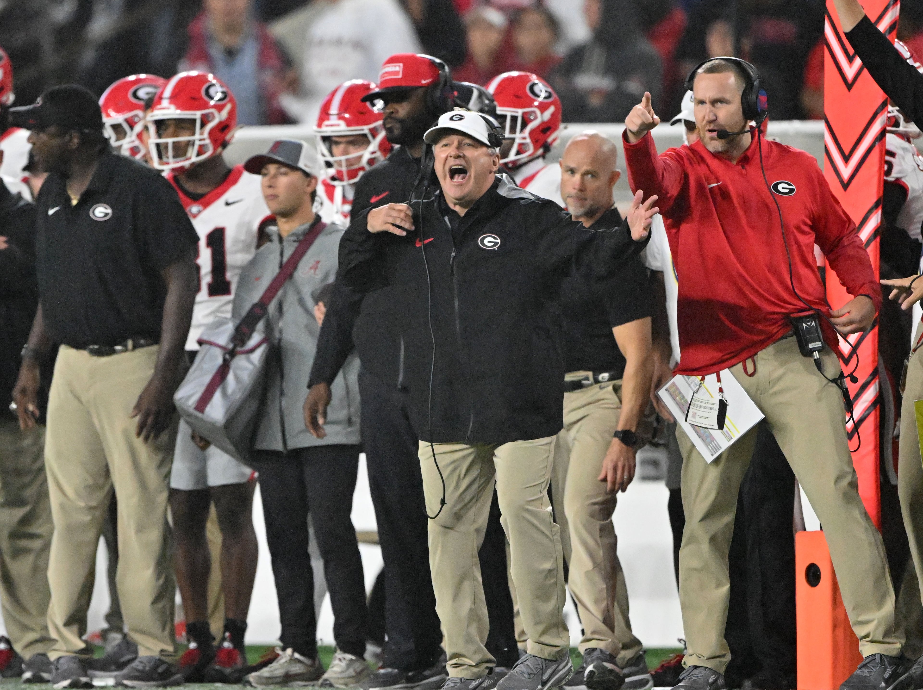 Georgia head coach Kirby Smart shouts instructions during the first half in an NCAA football game at Bryant-Denny Stadium on Saturday, Oct. 10, 2026, in Tuscaloosa, Alabama. (Hyosub Shin/AJC)