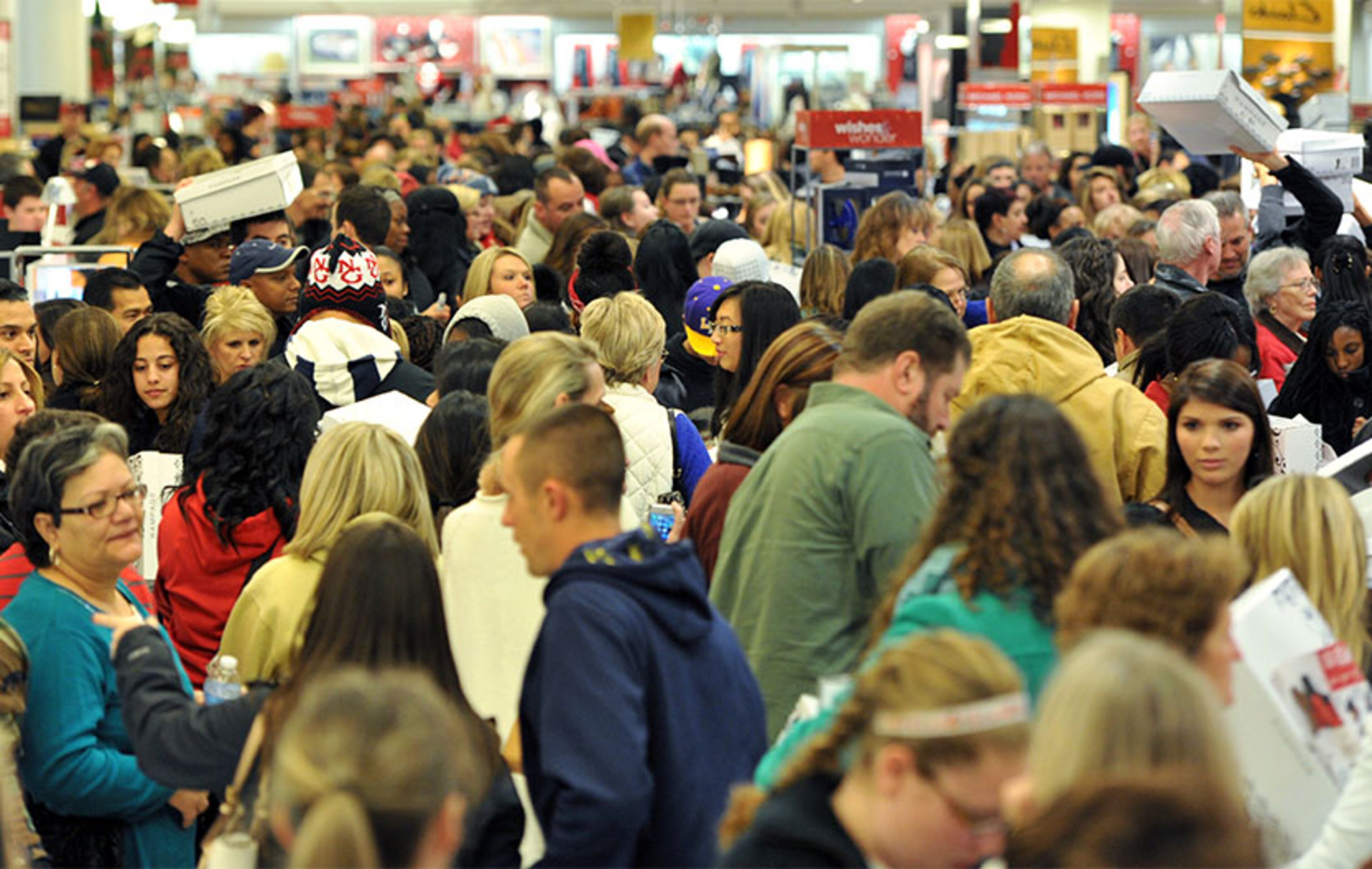 Belk Bowl, Dec. 30, 6:30 p.m., ESPN, in Charlotte, N.C.: Georgia and Louisville players will receive a shopping trip to a Belk department store along with a Fossil watch.