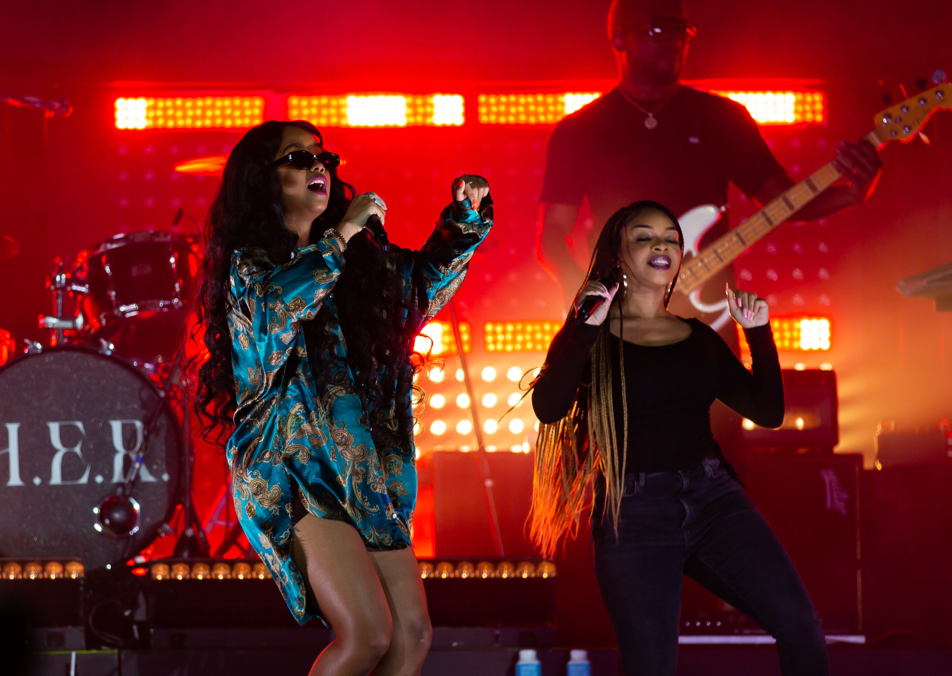 Opening act H.E.R. performs at the Coldplay tour stop at Mercedes-Benz Stadium in Atlanta on Saturday night, June 11, 2022. (Ryan Fleisher for The Atlanta Journal-Constitution)