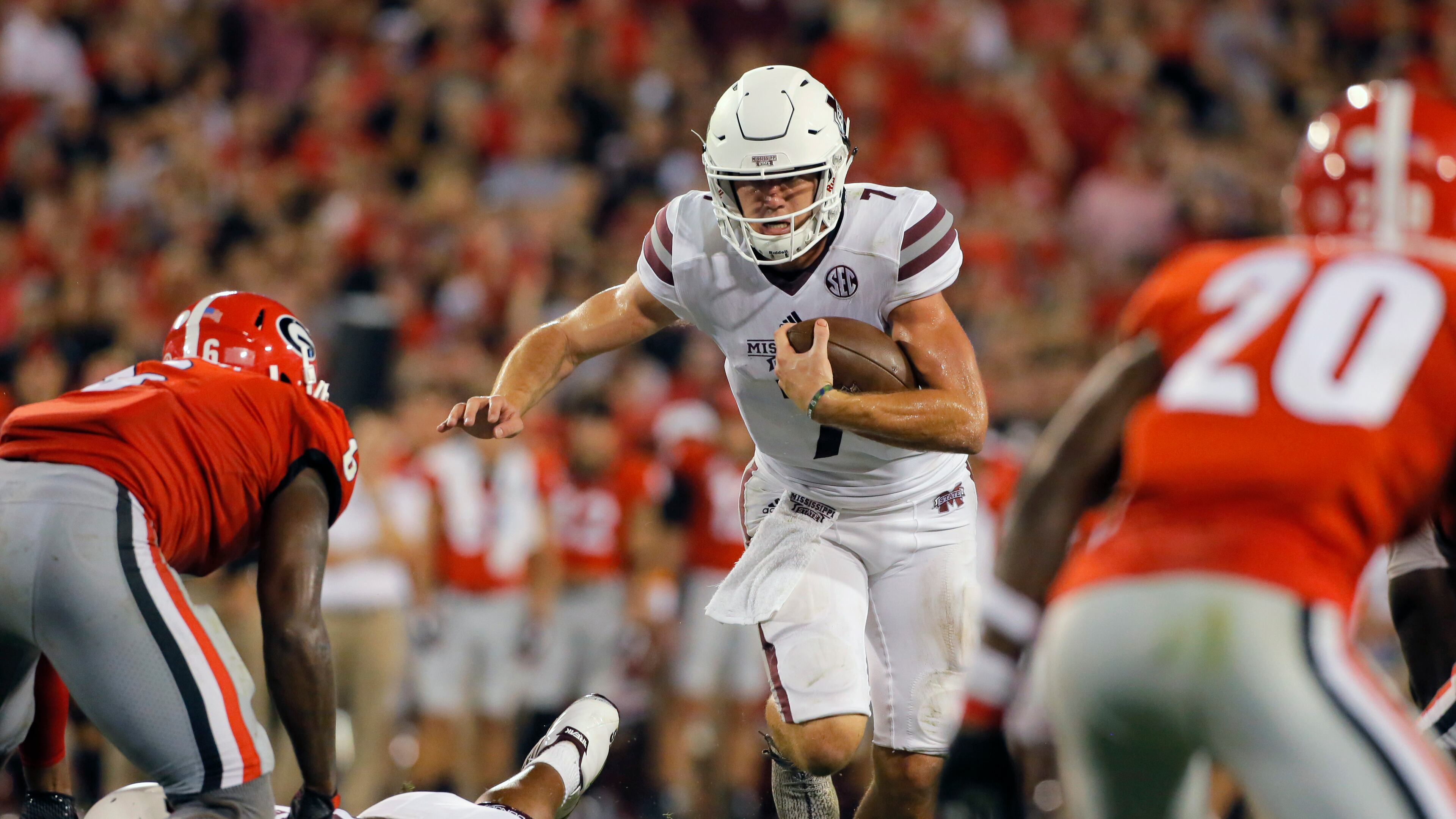 9/23/17 - Athens, GA - Mississippi State Bulldogs quarterback Nick Fitzgerald (7)First half action during a NCAA college football game in Athens, GA. UGA Bulldogs vs Mississippi State Bulldogs football. BOB ANDRES /BANDRES@AJC.COM