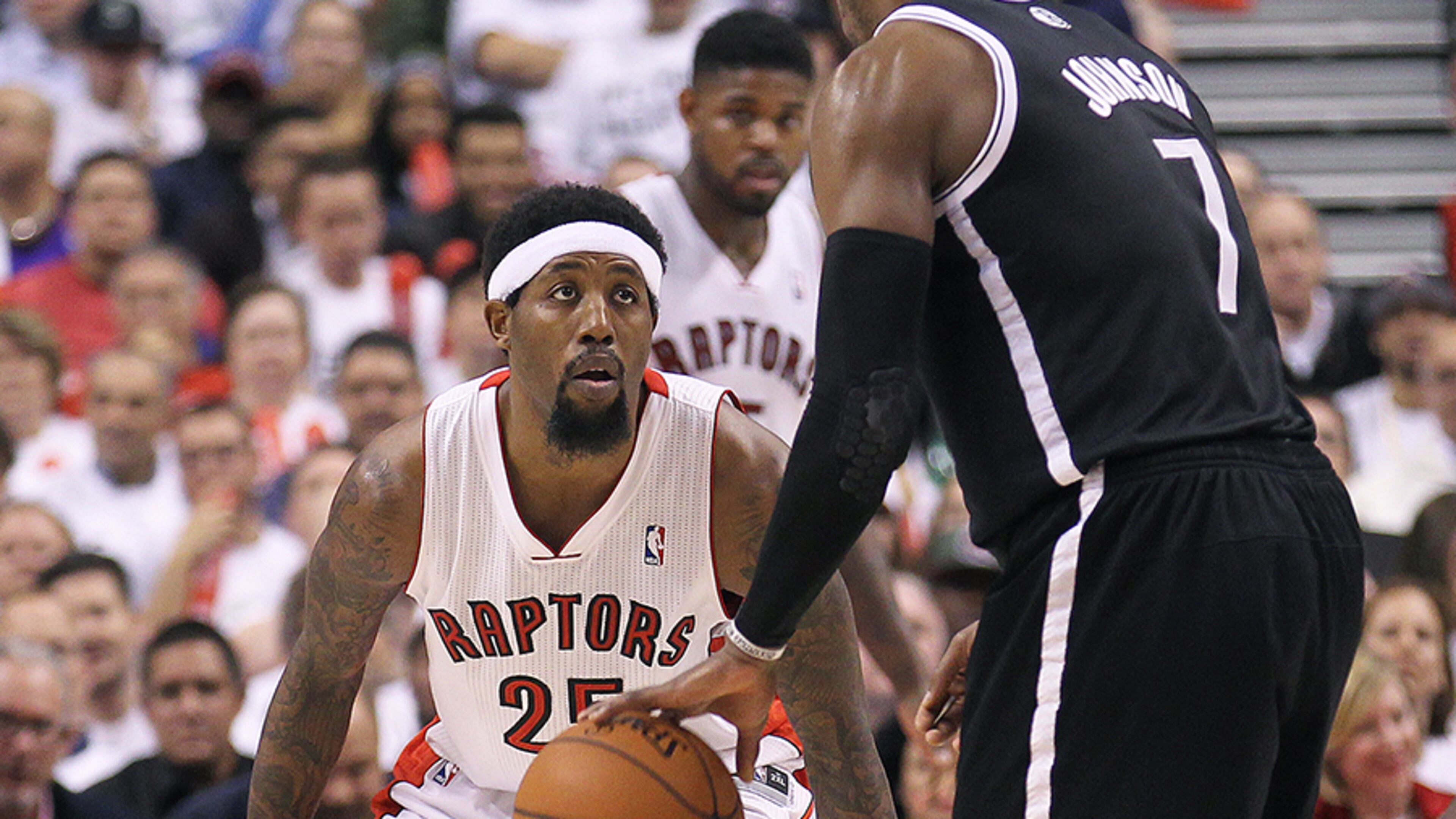 The Atlanta Hawks acquired guard John Salmons from the Raptors in a draft-day deal.