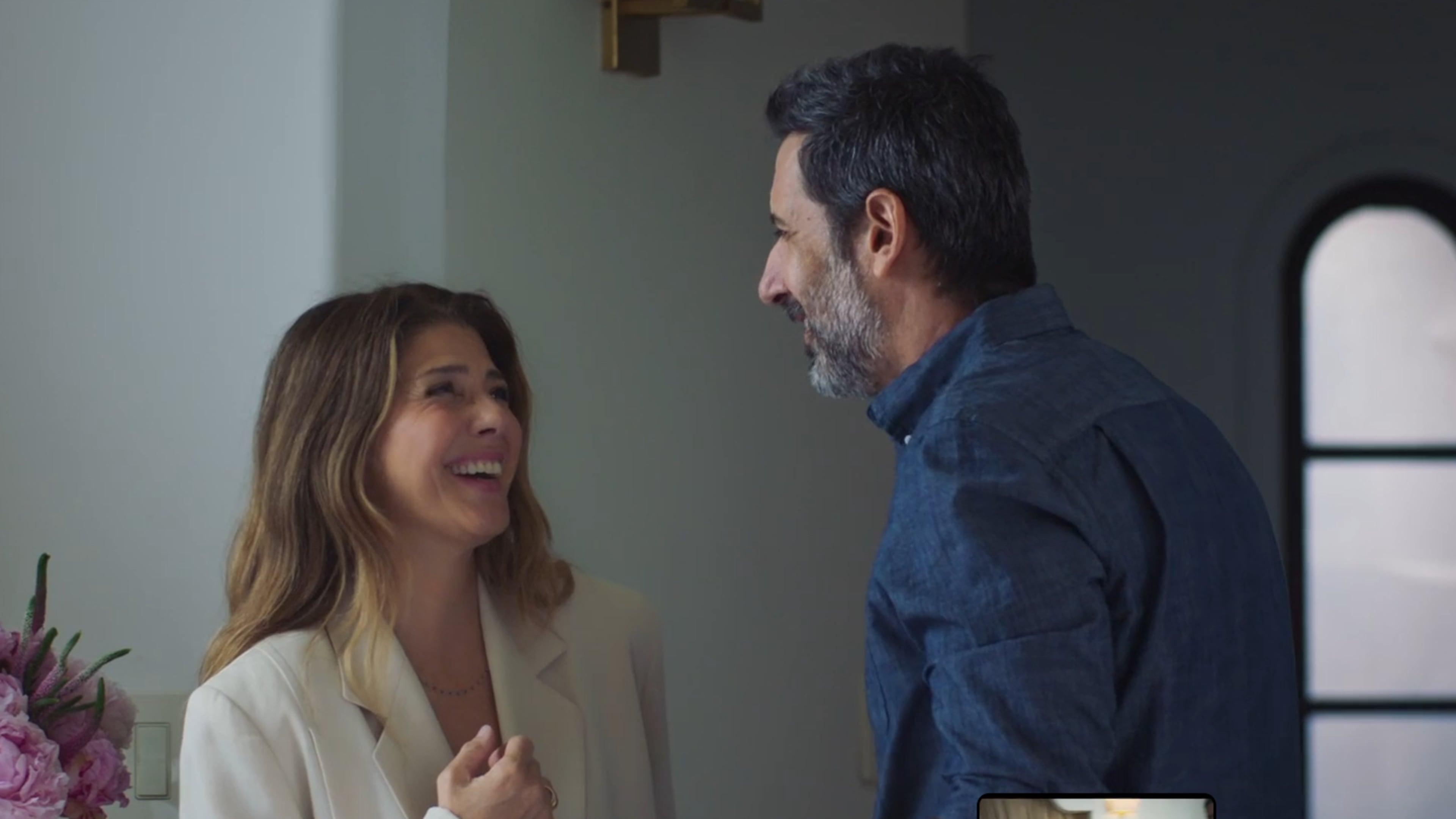 Marissa Tomei (left) plays Judy Kaplan, a psychologist and professor who specializes in narcissism in the comedy "You're Dating a Narcissist!" She falls for an inn owner Daniel, played by Jose Maria Yazpik, who is a version of creator Ann Marie Allison's stable husband. (Courtesy of Cool Girl Productions)