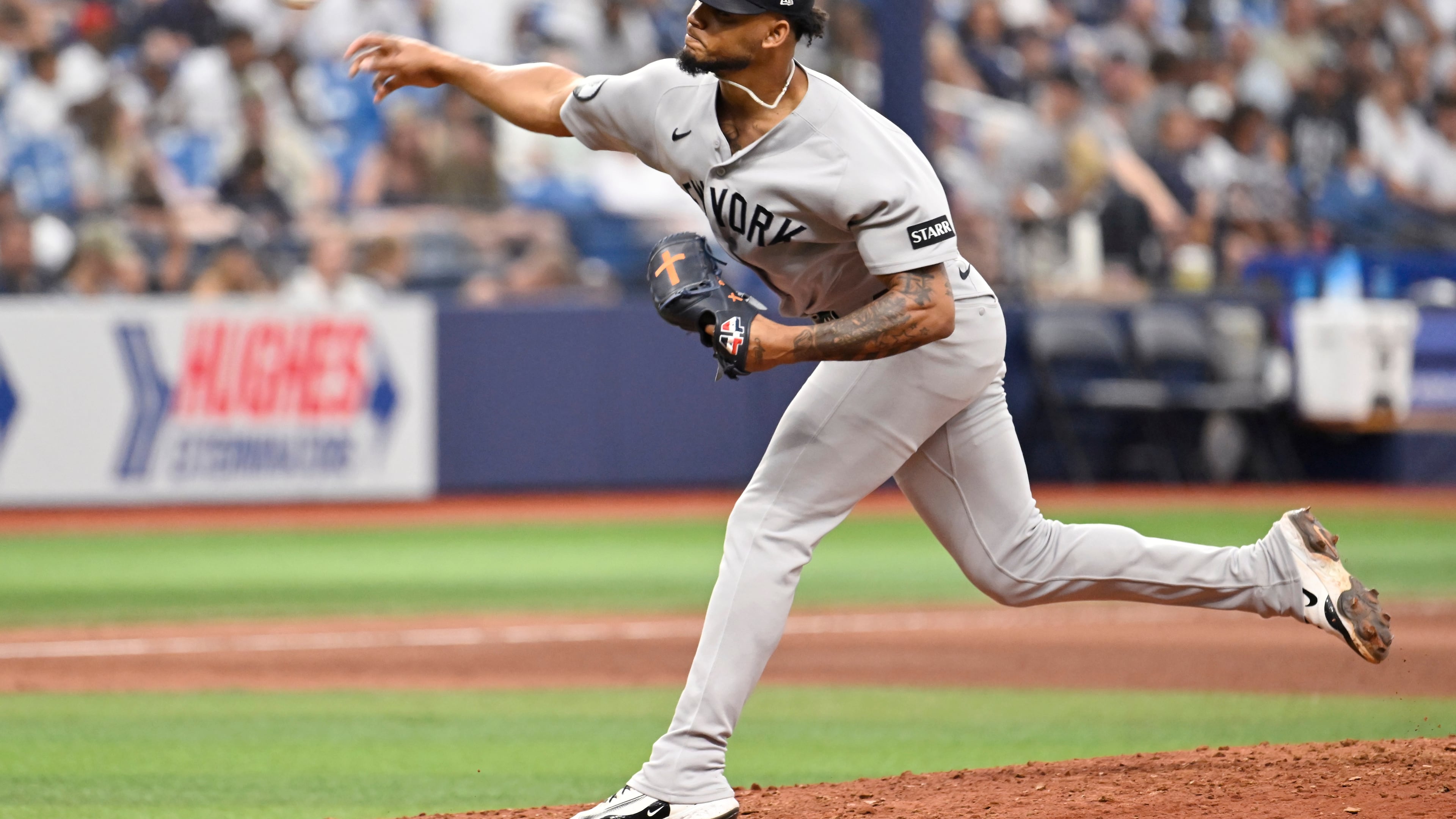 New York Yankees pitcher Camilo Doval throws during the fifth inning of a baseball game against the Tampa Bay Rays Thursday, July 9, 2026, in St. Petersburg, Fla. (AP Photo/Jason Behnken)