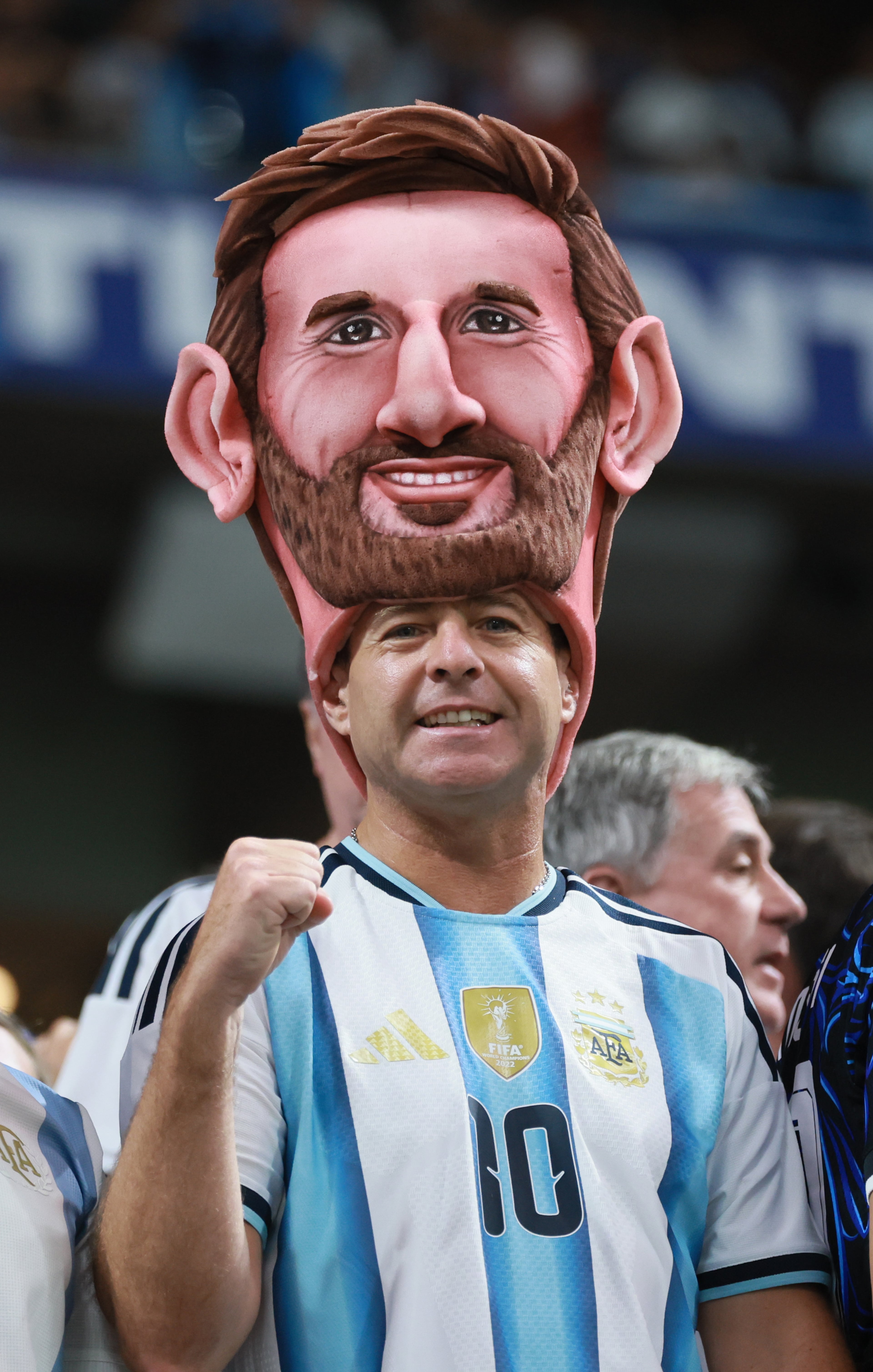Argentina fan wears a Lionel Messi hat before start of Argentina vs. England FIFA World Cup Semifinal match at Atlanta Stadium (Mercedes-Benz Stadium) on Wednesday, July 15, 2026. (Jason Getz/AJC)