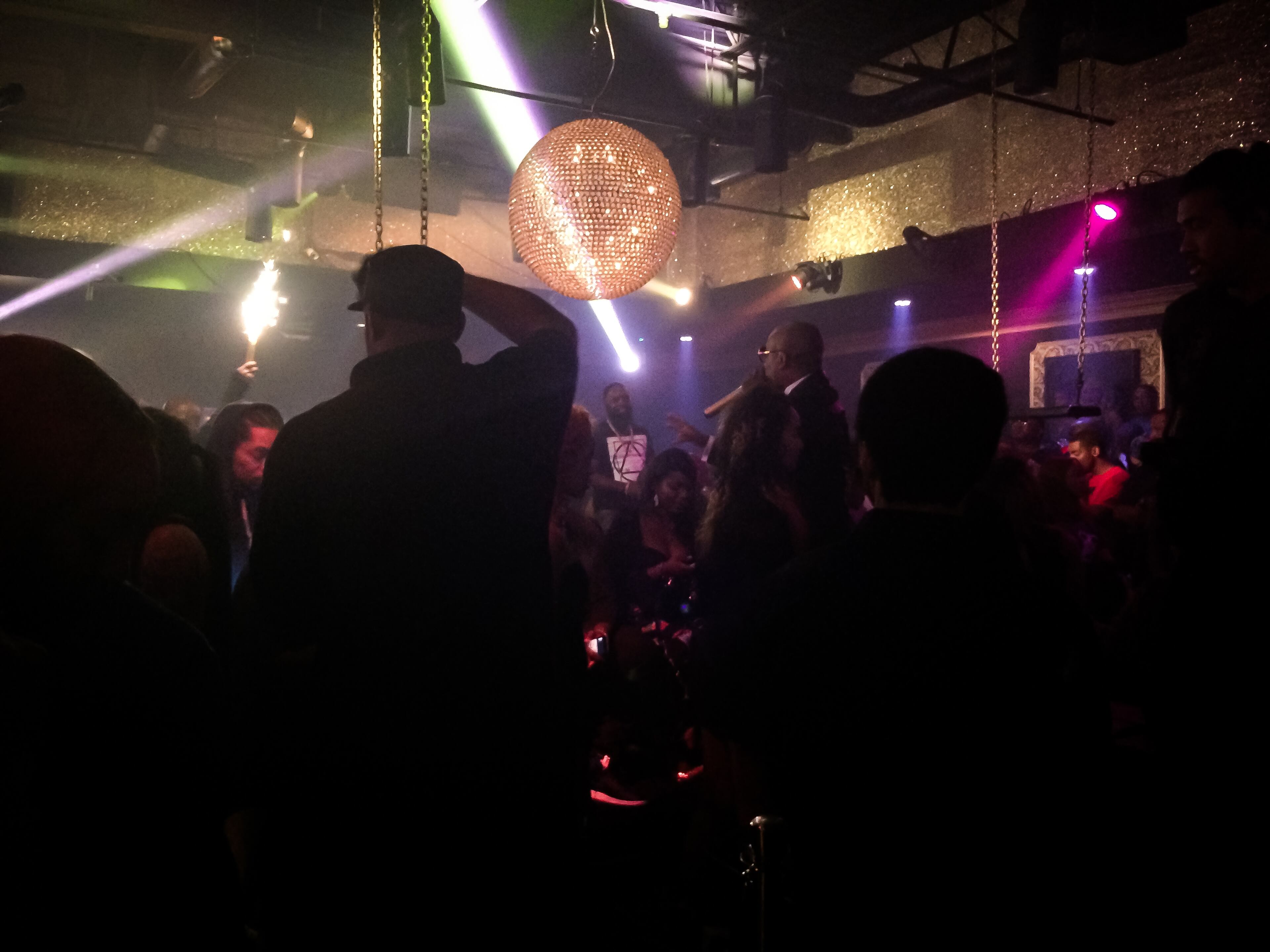 Medusa Lounge was packed with party goers during its Glamour Thursdays All Black Birthday Extravaganza on April 27.