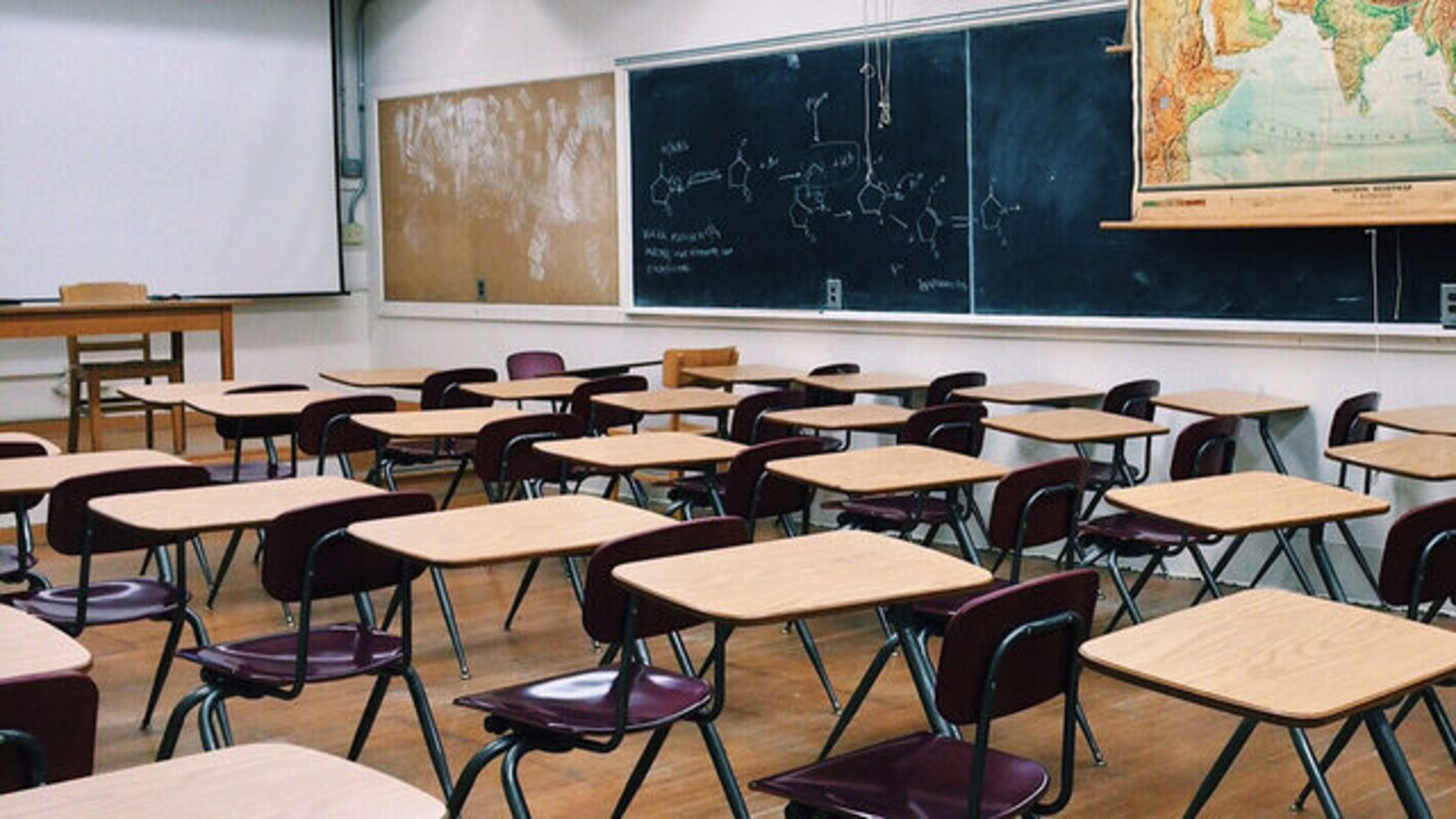 <p>Stock photo of a classroom.</p>
