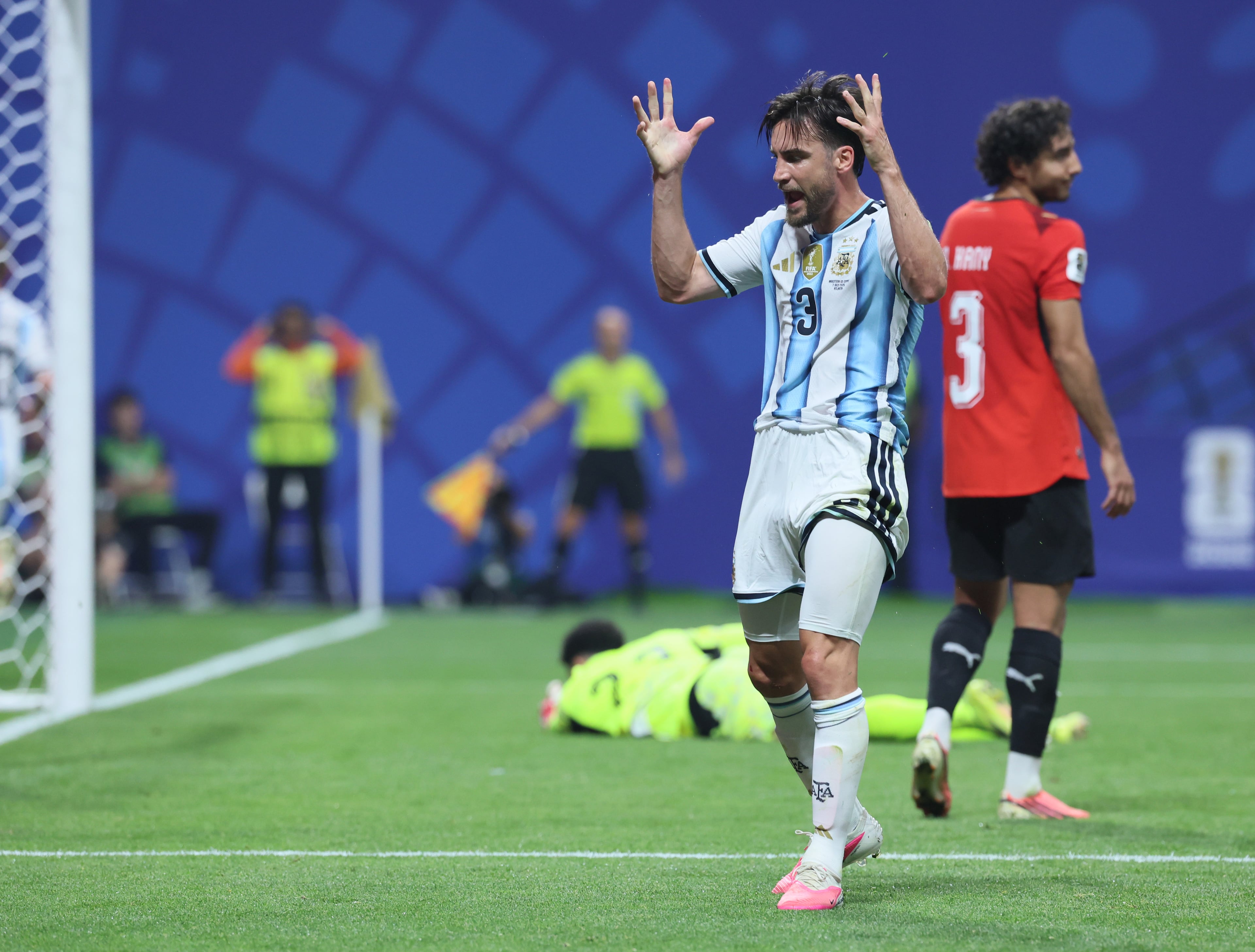 Argentina's Nicolas Tagliafico reacts with frustration after a save by Egypt goalkeeper Mostafa Shoubir during first half of Argentina vs. Egypt FIFA World Cup match at Atlanta Stadium (Mercedes-Benz Stadium) on Tuesday, July 7, 2026. (Jason Getz/AJC)