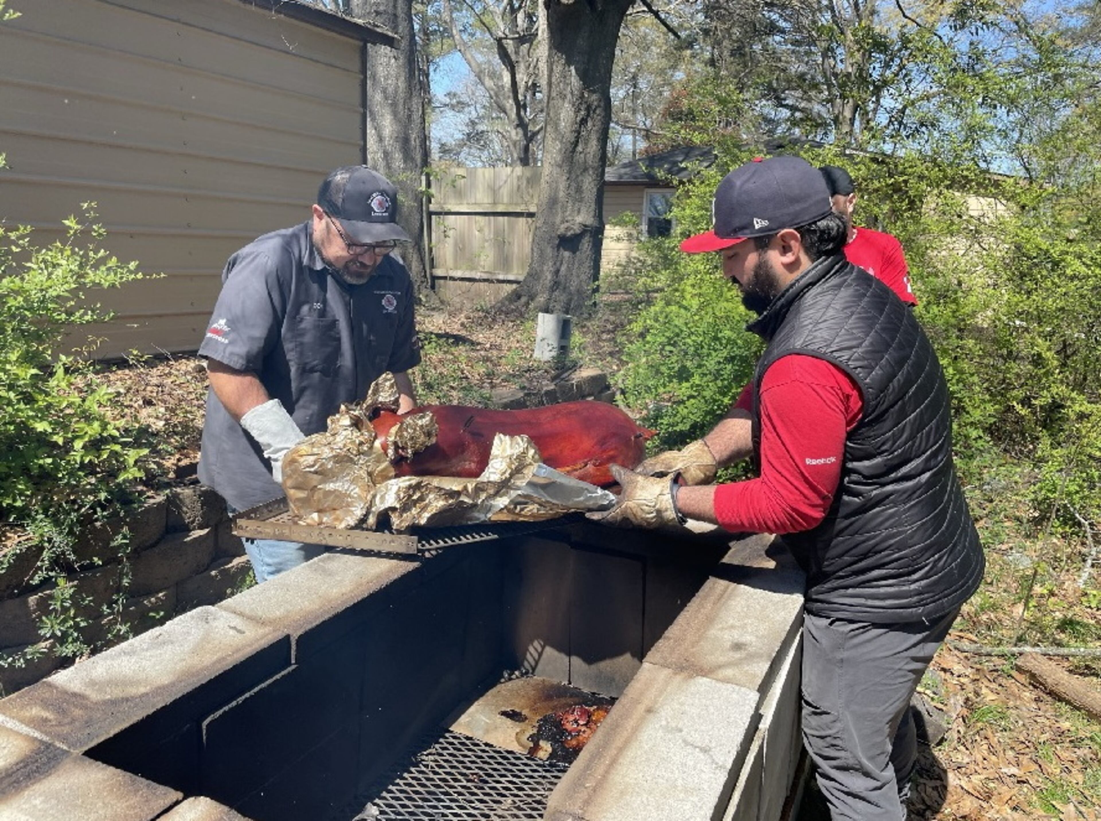Southern Thunder BBQ Cooling School will teach you how to barbecue a whole hog.
Photo: Courtesy of Southern Thunder BBQ Cooking School