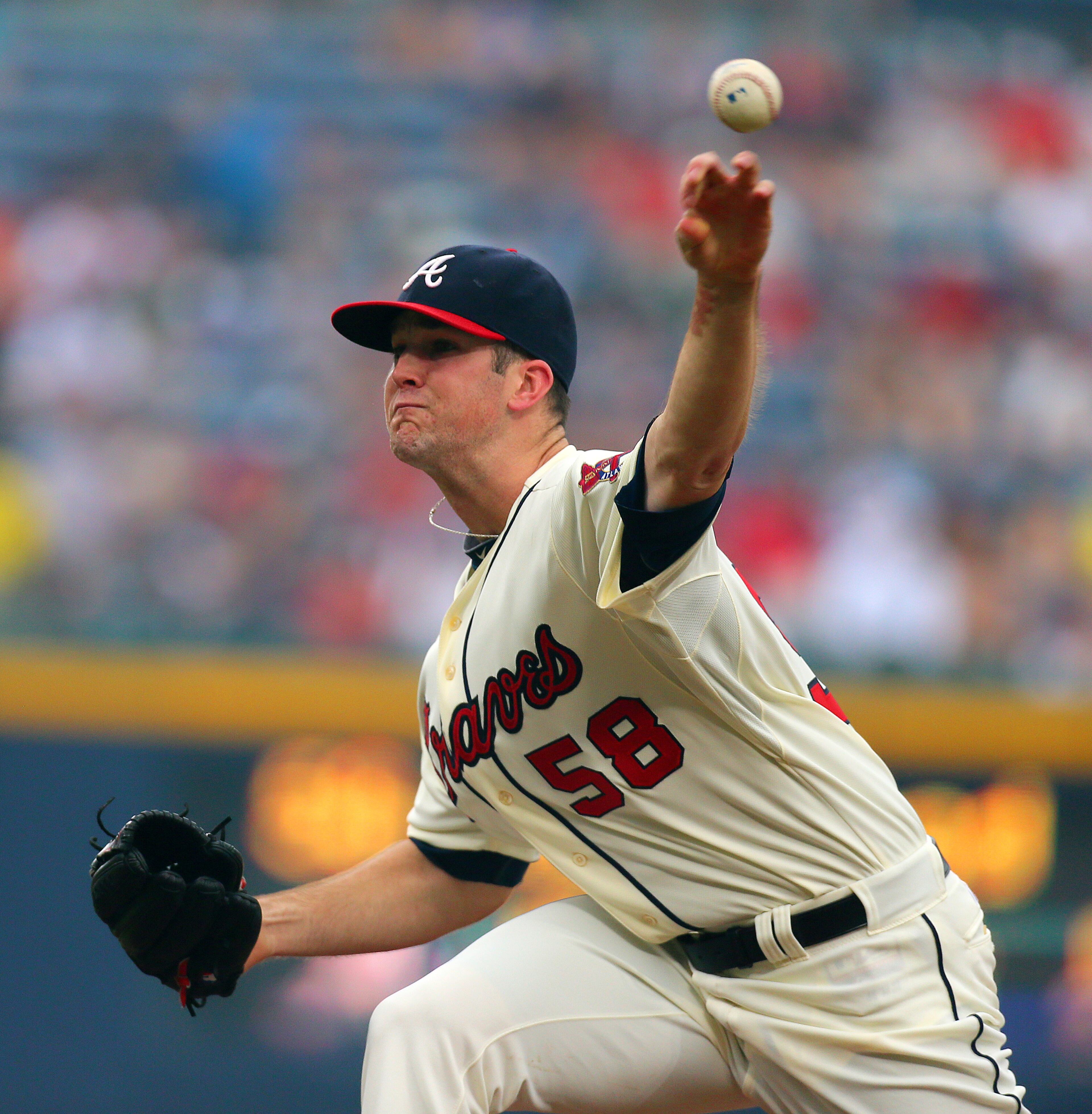 Braves Alex Wood pitches gave up seven runs.