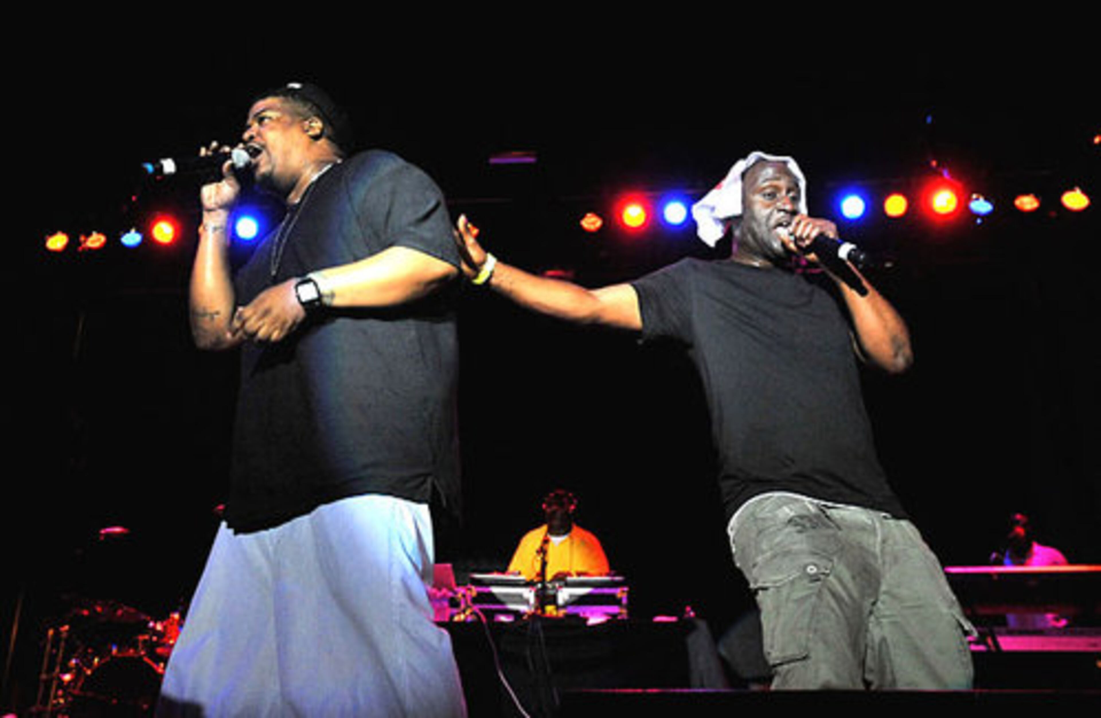 De La Soul members Trugoy (left) and Posdnuos perform. De La Soul is best known for its eclectic sampling, quirky lyrics, and their contributions to the evolution of the jazz rap and alternative hip hop subgenres.