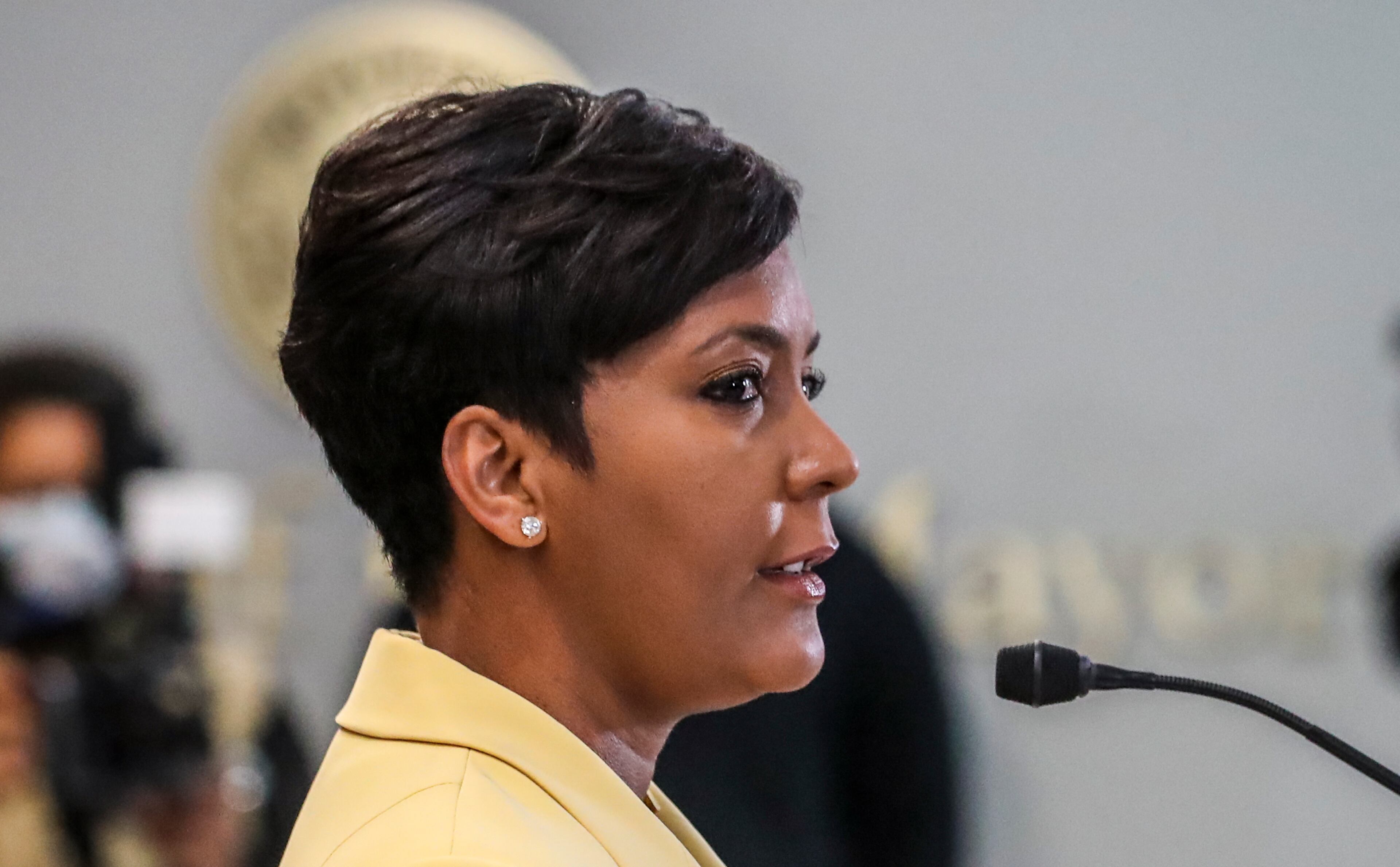 May 7, 2021 Atlanta: Atlanta Mayor Keisha Lance-Bottoms held a press conference Friday, May 7, 2021 at Atlanta City Hall speaking about her decision not to run for a second term. In her first public appearance since announcing her decision to supporters Thursday night, Bottoms said her decision was guided by faith. “In the same way that it was very clear to me almost five years ago that I should run for mayor of Atlanta, it is abundantly clear to me today that it is time to pass the baton on to someone else,” Bottoms said at an emotional news conference at City Hall. She added that “the last three years have not been at all what I would have scripted for our city,” referencing a crippling cyber attack, a widening federal corruption investigation into the previous administration, the COVID-19 pandemic and civil unrest last year. Bottoms said she doesn’t know what’s next for her; she denied rumors that she or her husband Derek have taken jobs for Walgreens out of state. “I can’t get Derek to move two miles off Cascade Road,” she said. Bottoms, who was seen as a strong incumbent candidate despite a spike in violent crime, told friends and supporters Thursday evening she won’t seek a second term. She released a video and statement online a few hours later elaborating on her decision and reflecting on her time in office. “This is not something I woke up and decided yesterday,” Bottoms said Friday. “This is something I’ve been thinking about for a very long time.” (John Spink / John.Spink@ajc.com)